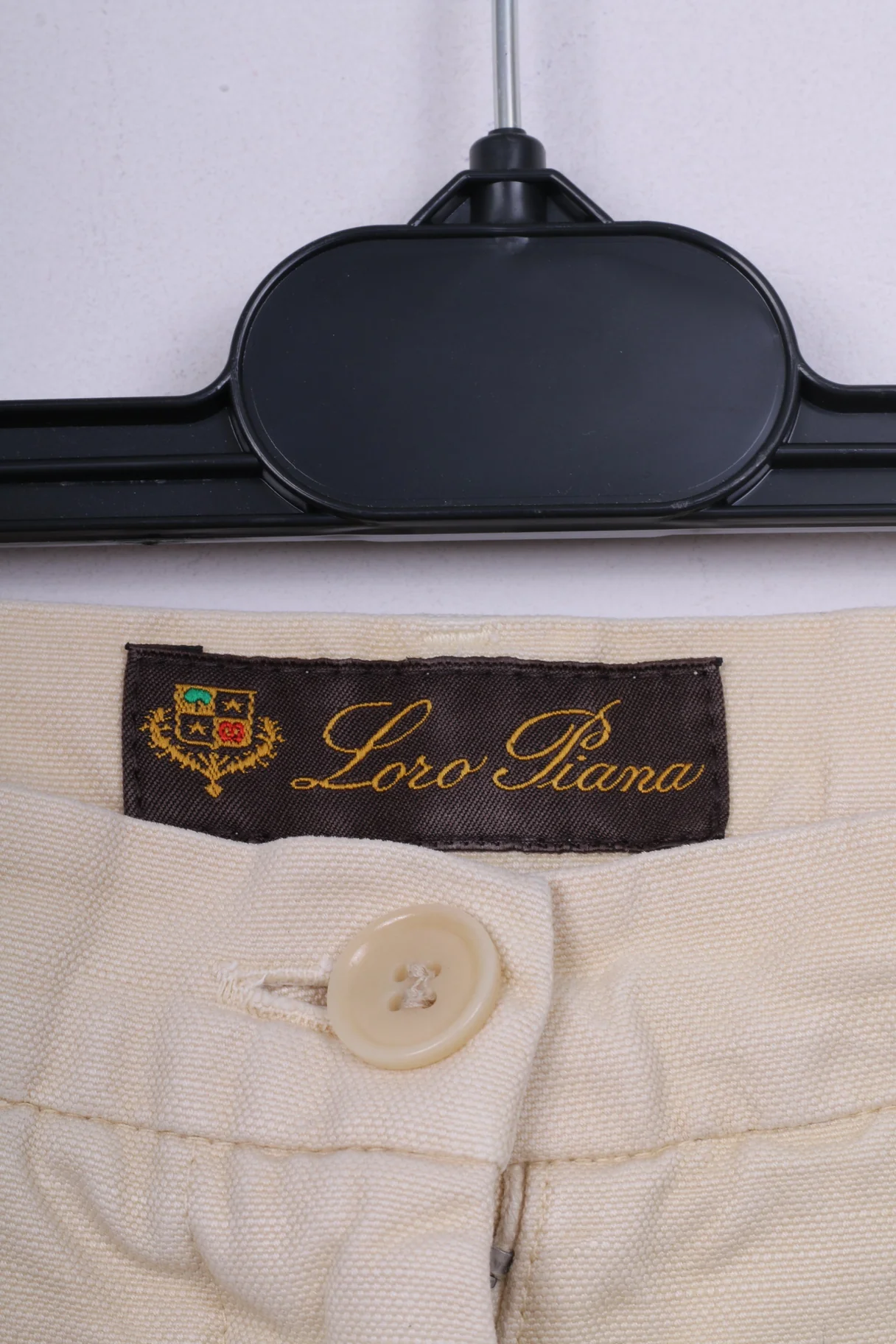 Loro Piana Womens 42 Shorts Cream Cotton Linen Italy - Image 3