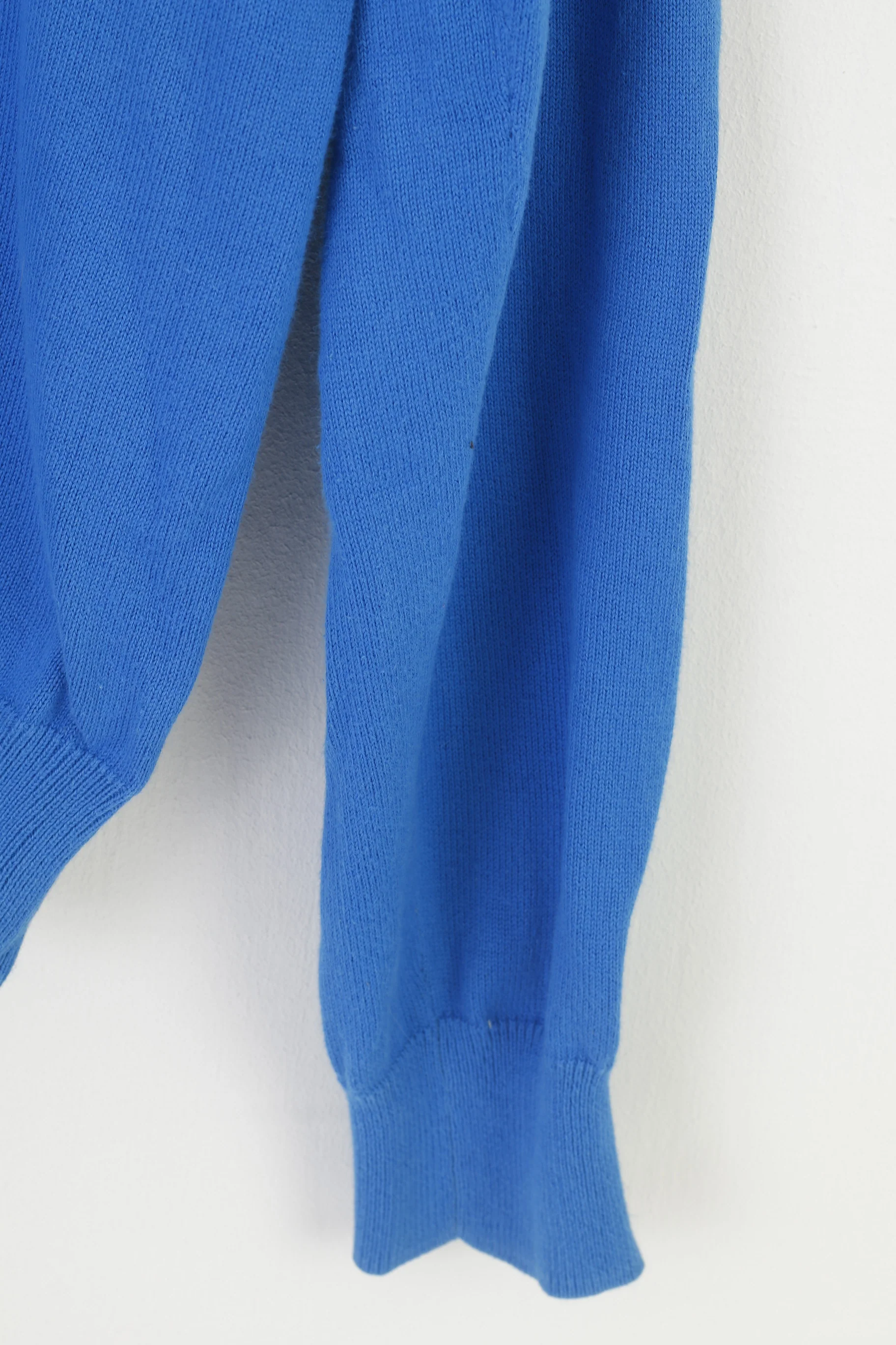 Lyle & Scott Men M Jumper V Neck Blue Logo Scotland Long Sleeve Cotton Sweater Top - Image 3