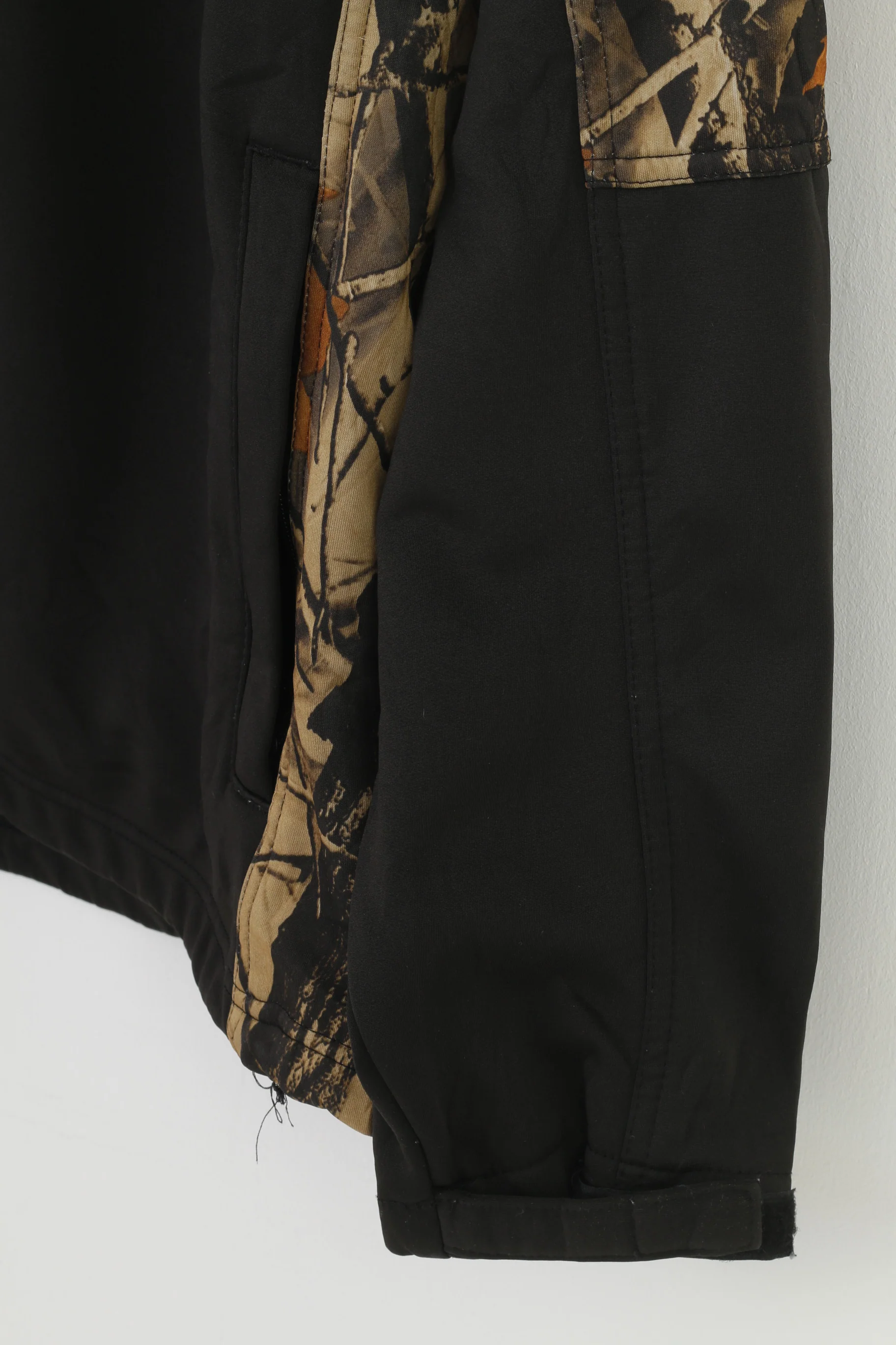 Marino Bay Man Jacket 2XL Vintage Fleece Inside Black Full Zipper Forest Print Padded Top - Image 4