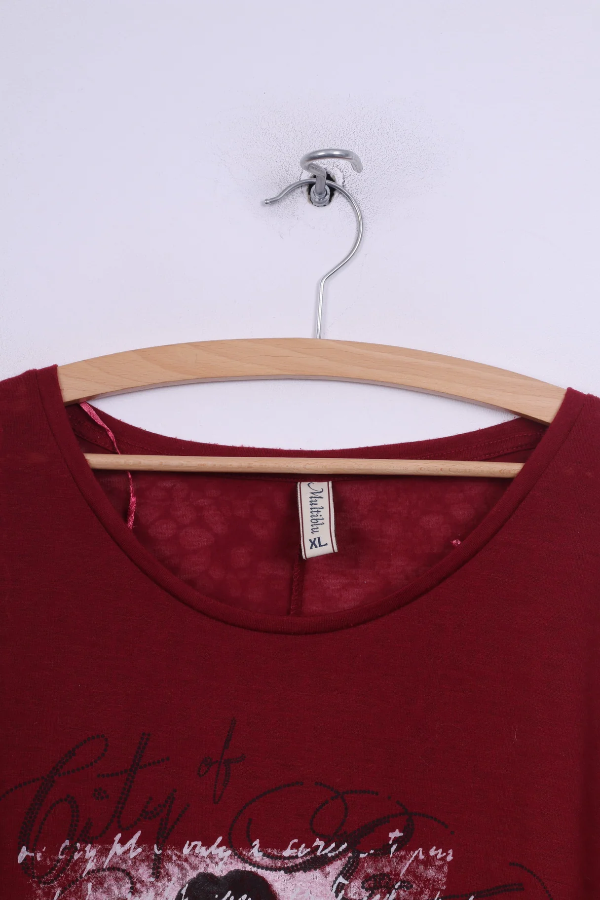 Multiblu Womens XL Blouse Graphic Shirt Bat Sleeve Top Crew Neck Burgundy - Image 2