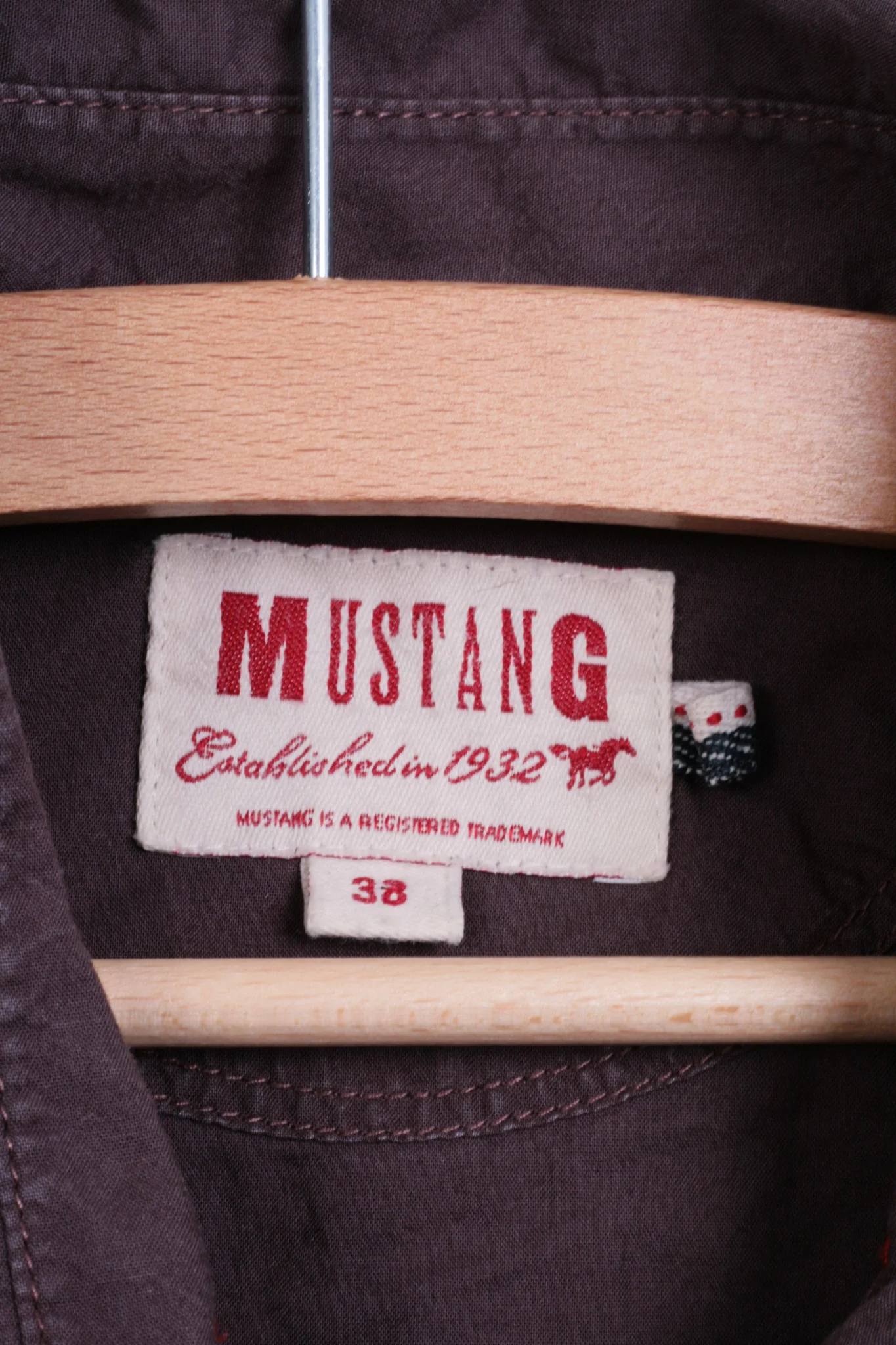 Mustang Jeans Womens M Casual Shirt Cotton Top Chocolate Color - Image 5