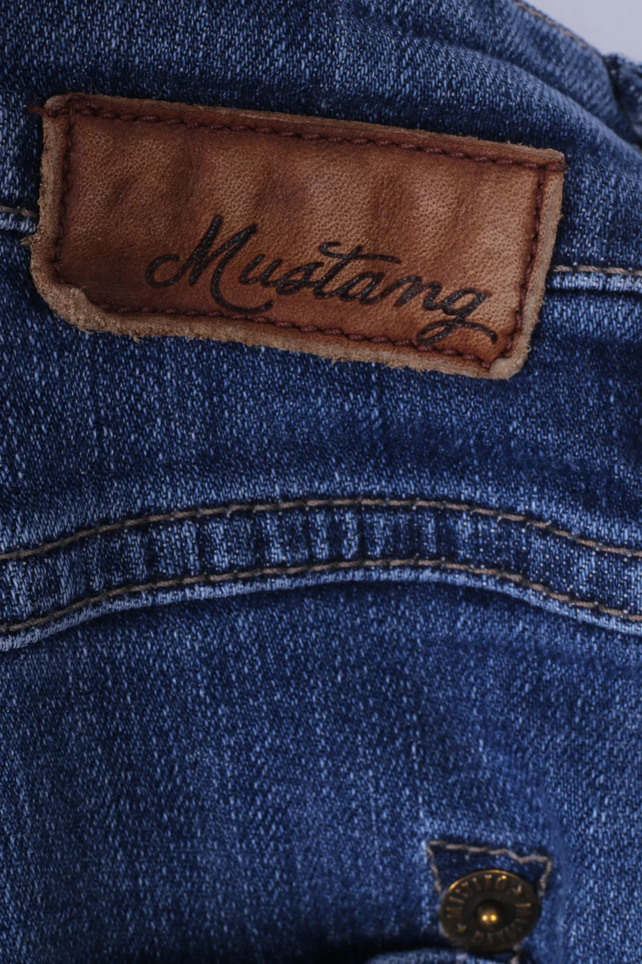 Mustang Womens W28 L36 Jeans Emily Cotton Blue Straight Leg True Denim - Image 4