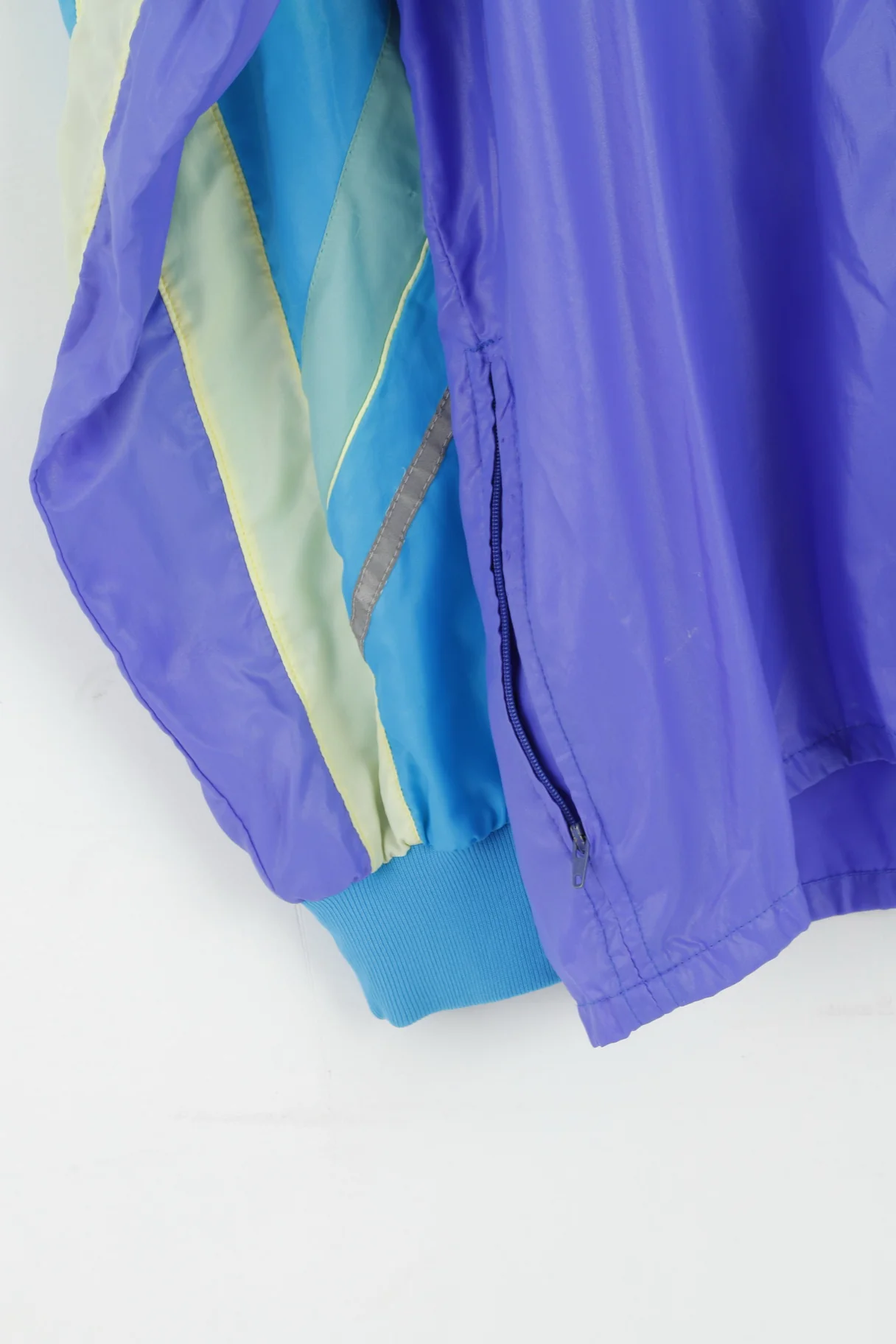 Newline Men XL Jacket Blue Lightweight Nylon Waterproof Run Active Top - Image 3