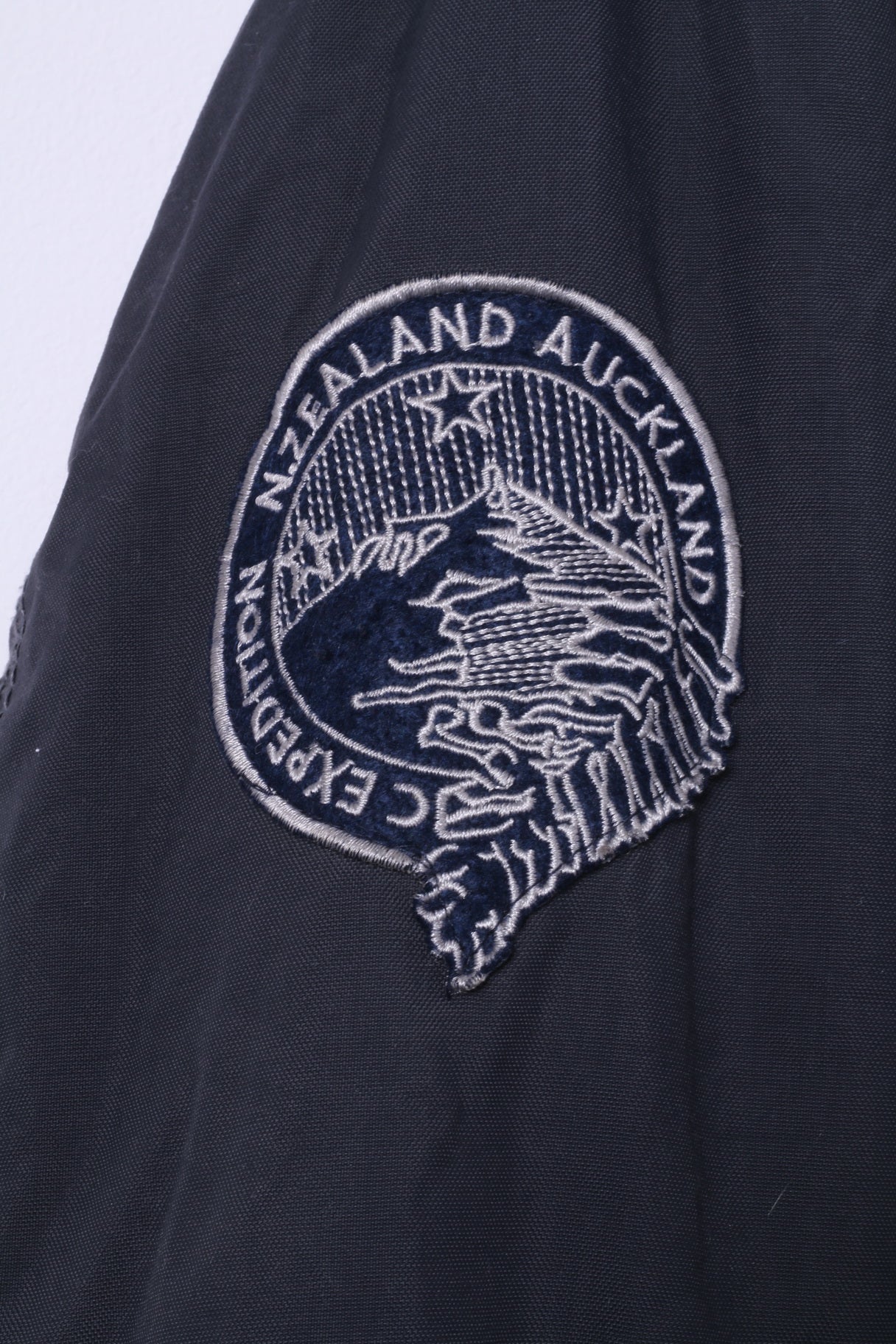 New Zealand Auckland Mens XXL Jacket Navy Padded Removable Lining Hidden Hood Top - Image 4