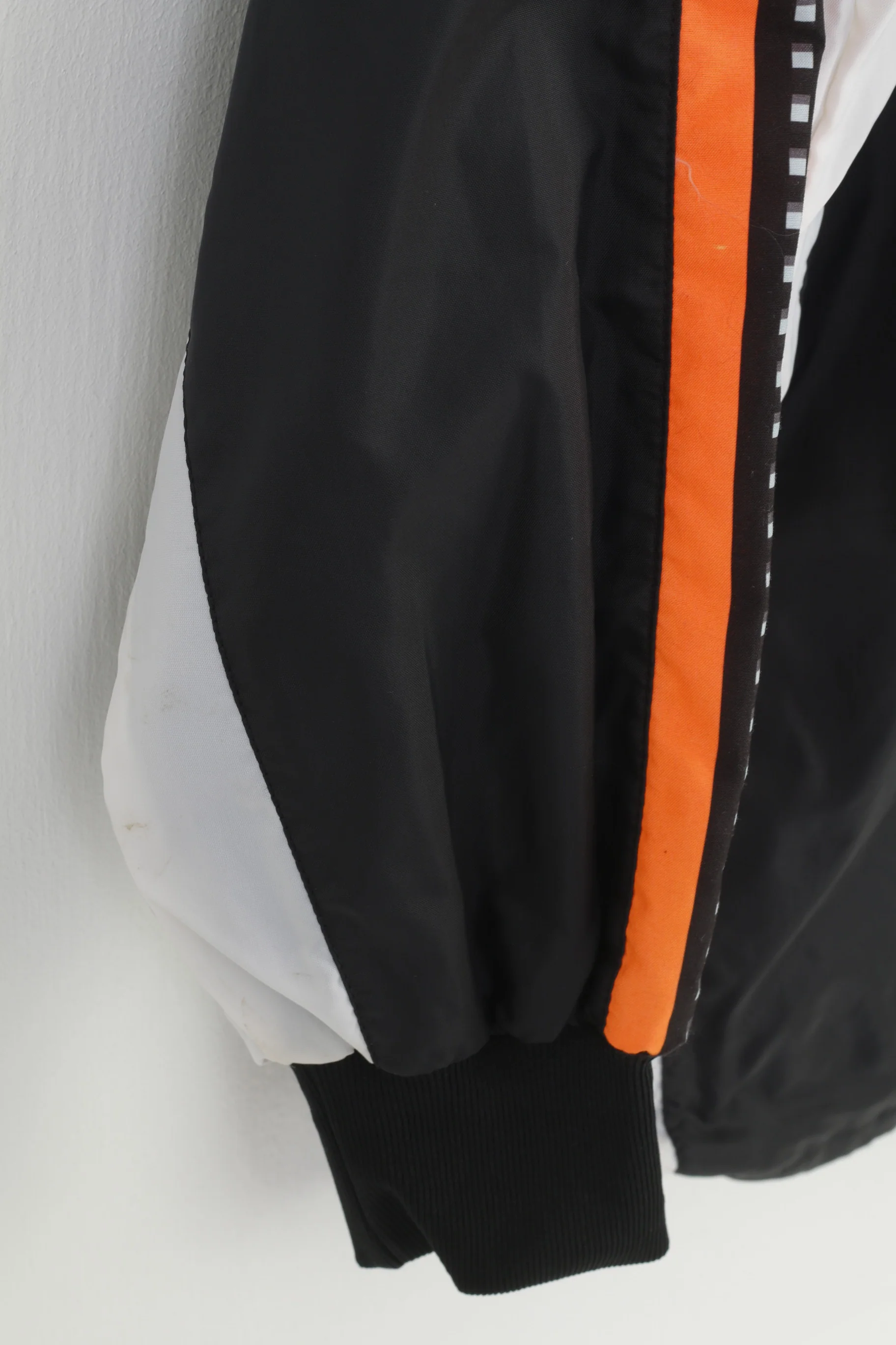 Newline Men S Jacket Black Run Performance Wear Nylon Sport Zip Neck Top - Image 3