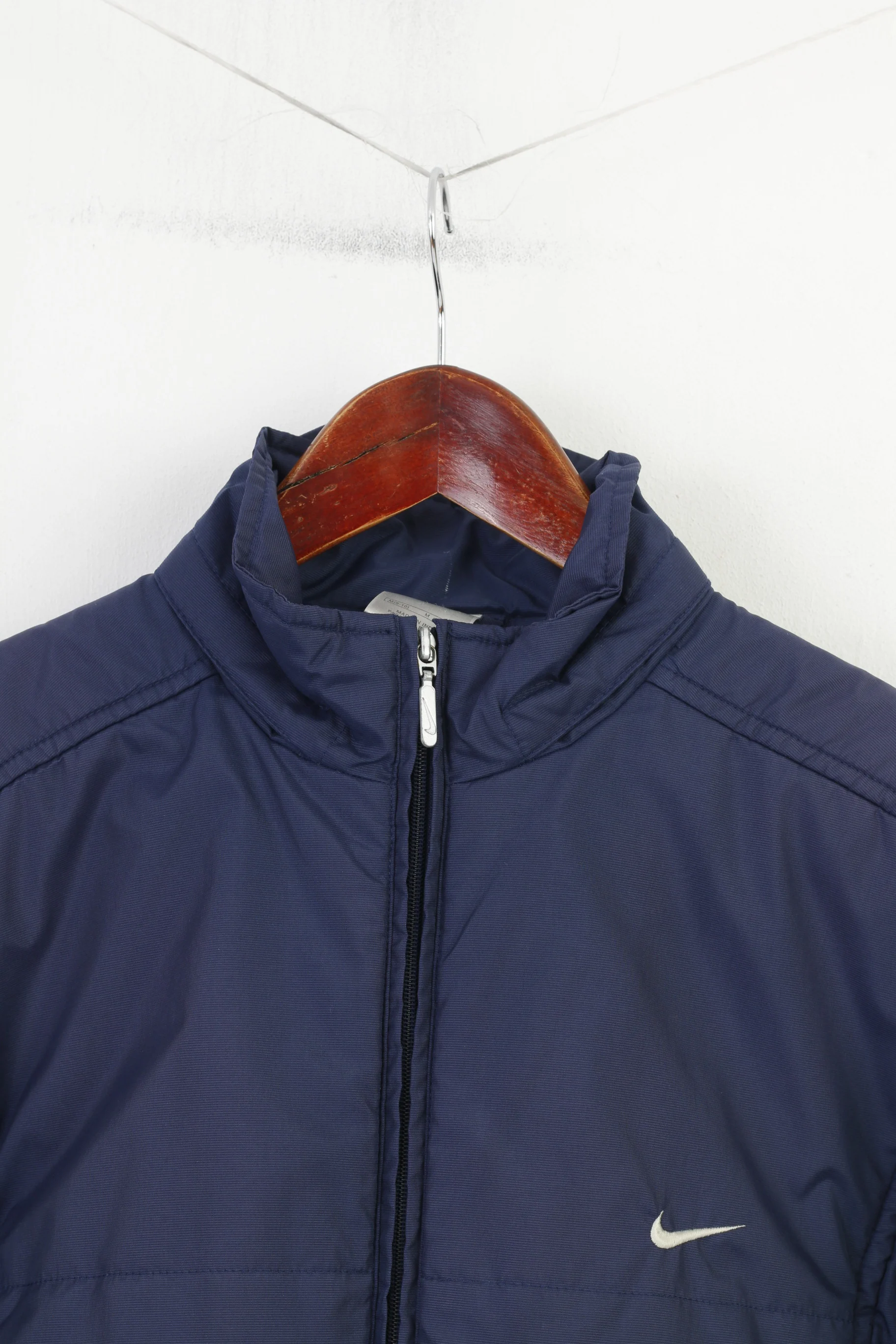 Nike Women M Jacket Navy Full Zipper Sport Padded Vintage Collar Top - Image 2