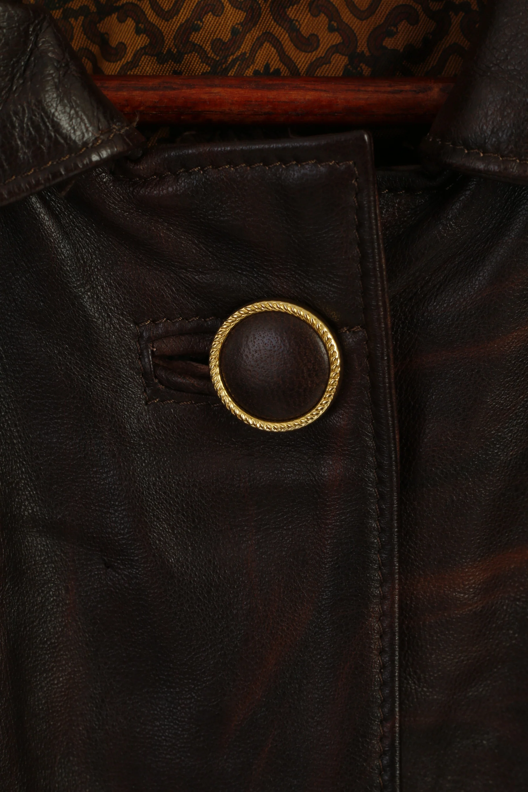 Leather Stil Confezioni Women L Jacket Brown Soft Leather Shoulder Pads Gold Buttons - Image 5