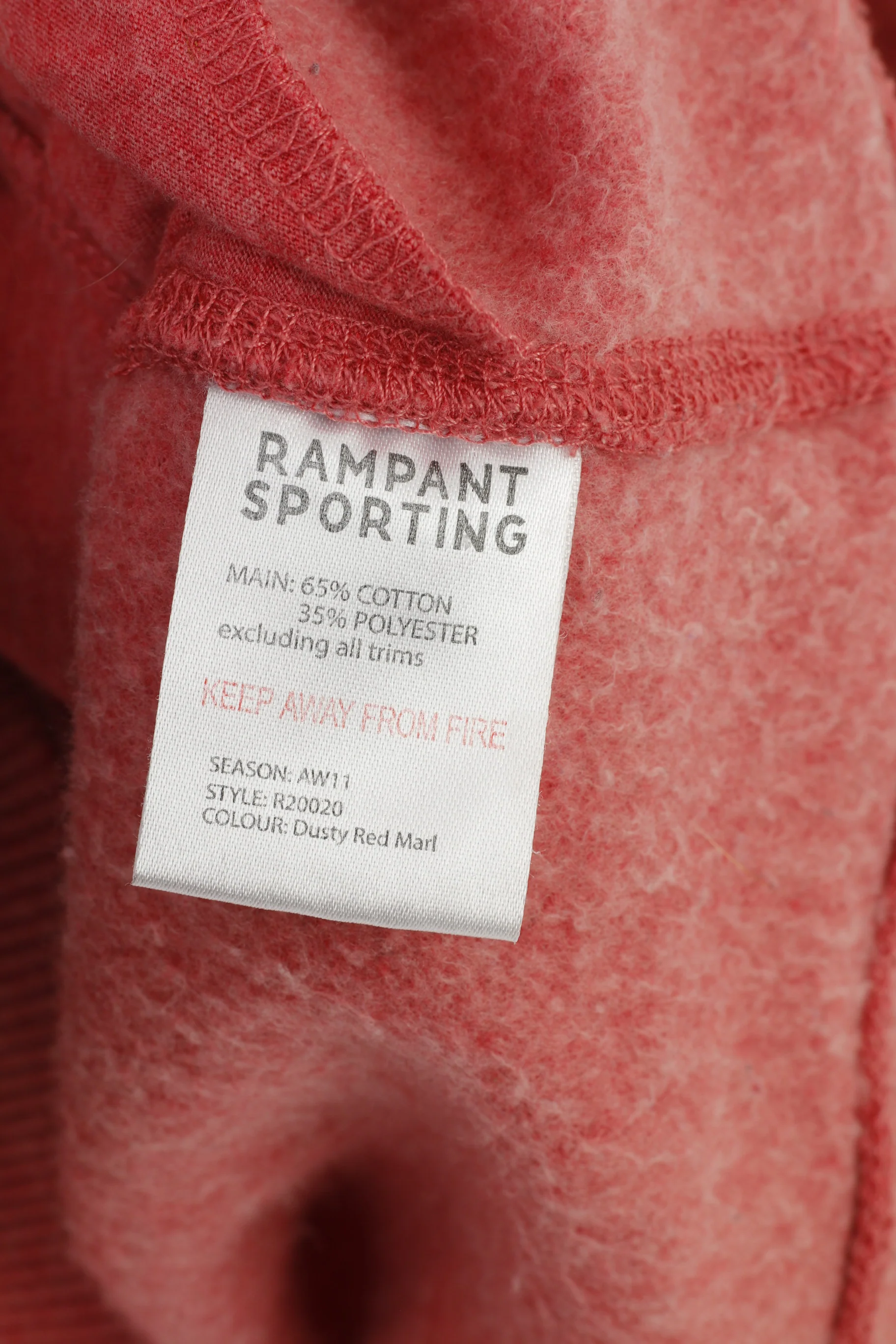Rampant Sporting Woman 8 S Hoodie Red Padded Hood  Pockets Long Cotton Vintage Top - Image 7
