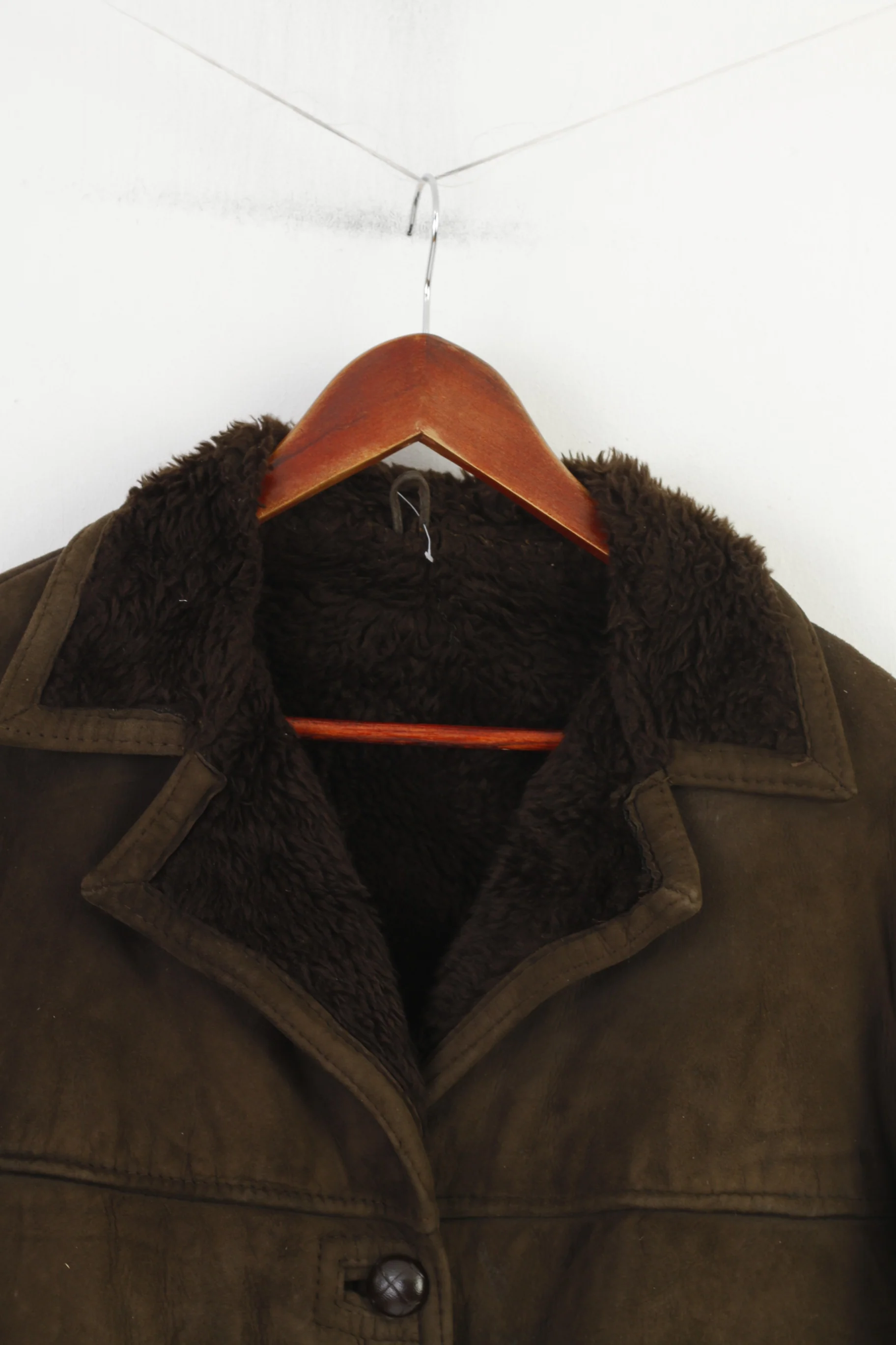 Real Suede Women 16 XL Jacket Single Breasted Brown Bottoms Padded Fur Vintage Top - Image 2