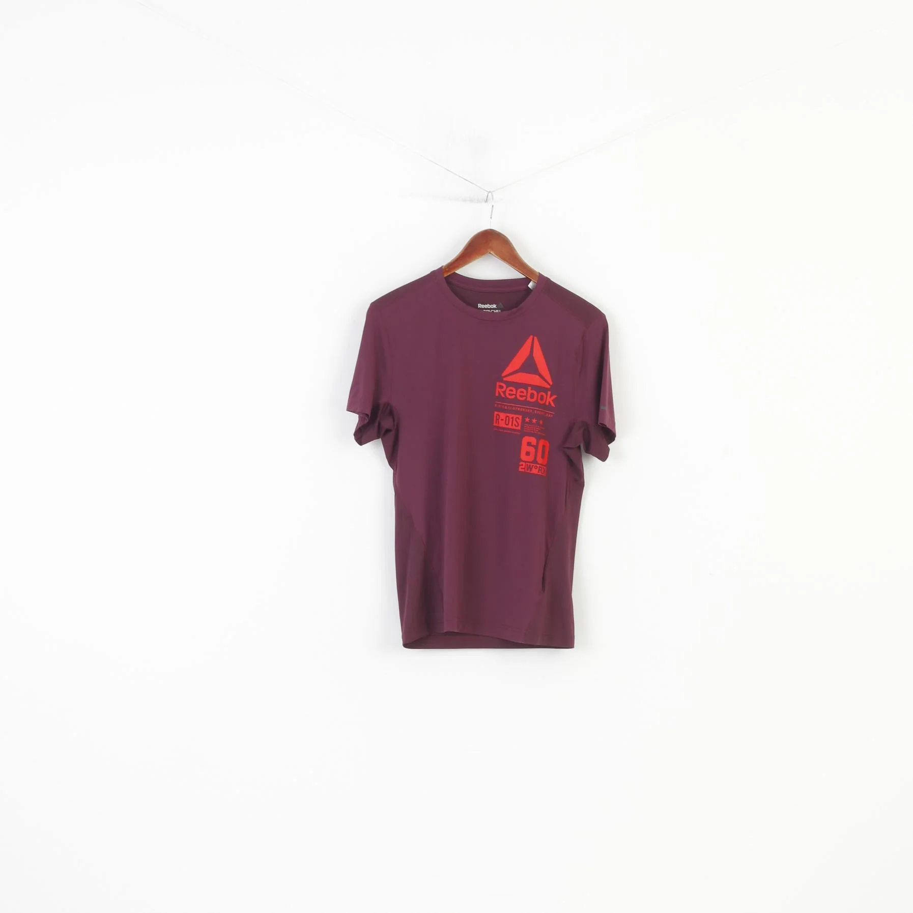 Reebok Woman XS Shirt Sport Burgundy Crew Neck Short Sleeve Training Nylon Stretch Top