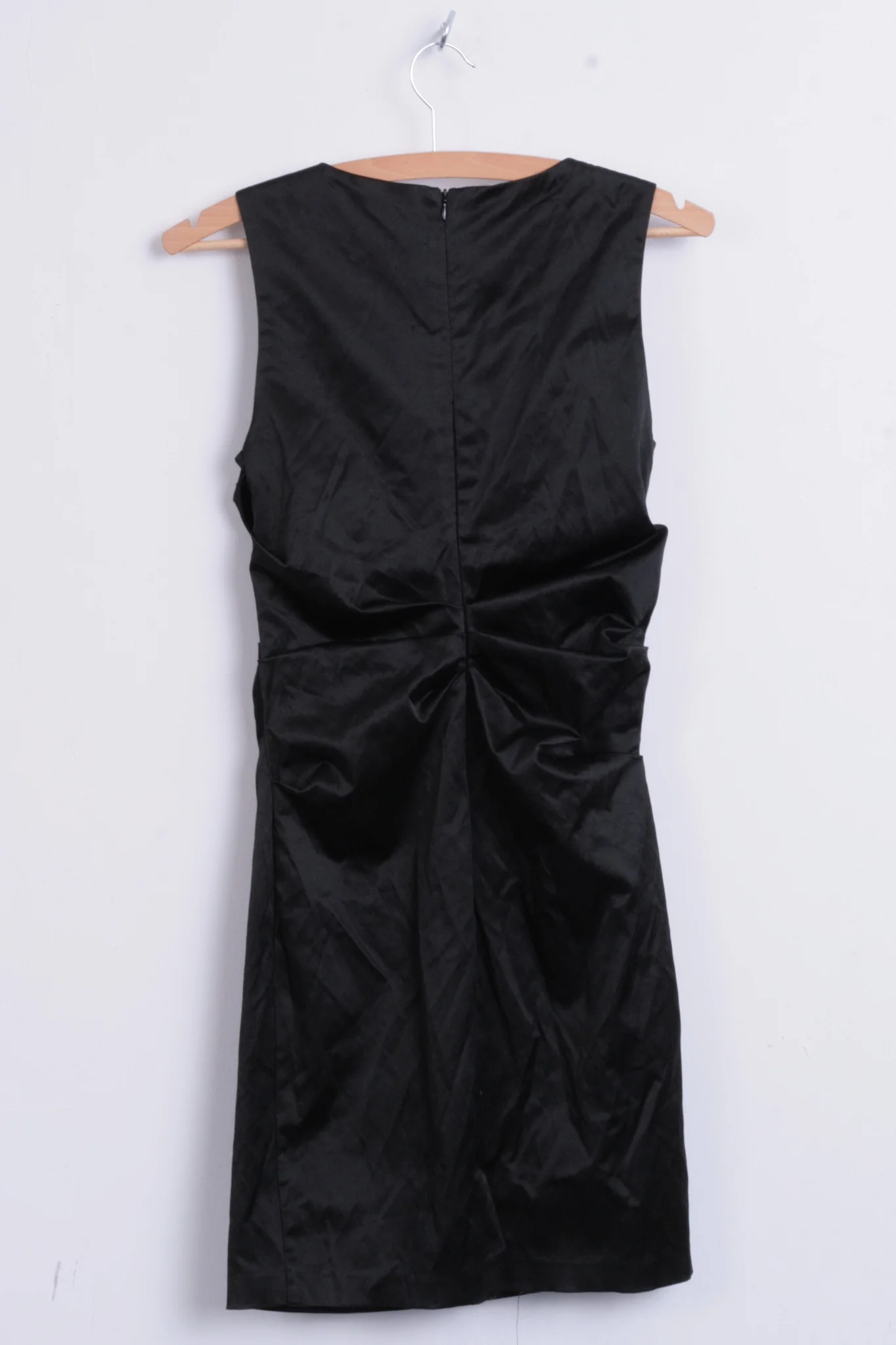 Rinascimento Womens XS Dress Black Sleeveless Knee Lenght Scrunched Middle - Image 6