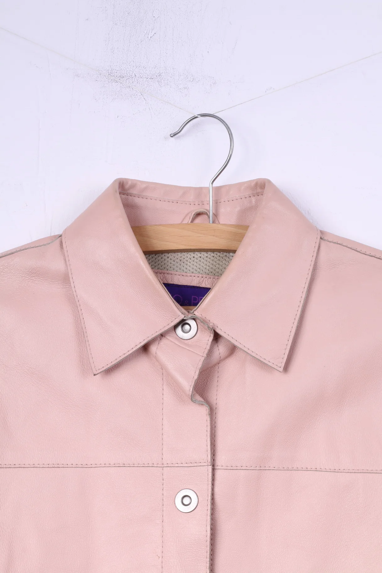 Rino & Pelle Women 44 M Leather Jacket Pink Snaps Design In Italy - Image 2