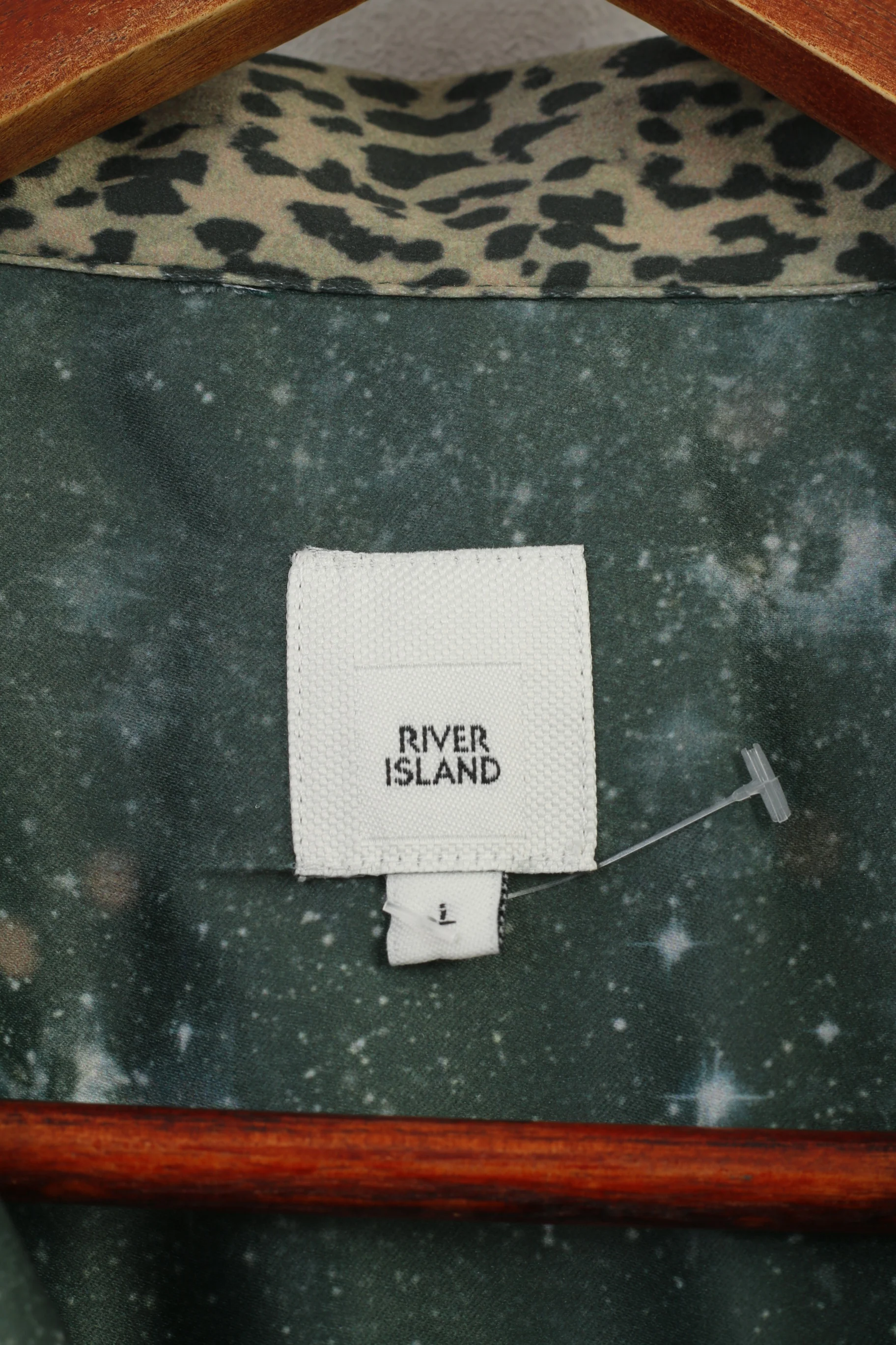 River Island Men L Casual Shirt Green Shiny Short Sleeve Floral Print Bottoms Jungle Top - Image 5