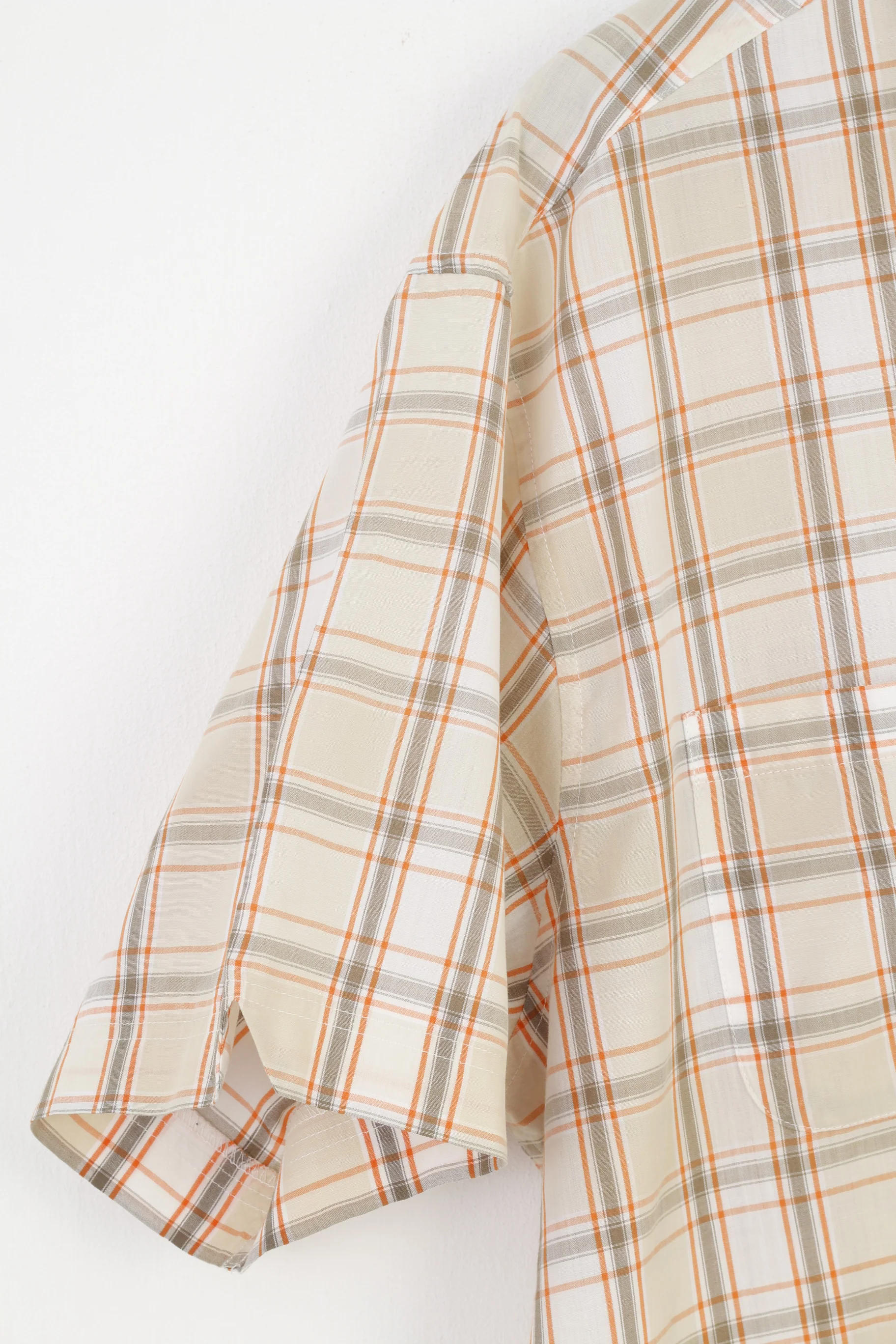 Rodeo Men L Casual Shirt Checkered Cream Short Sleeve Collar Buttons Top - Image 3