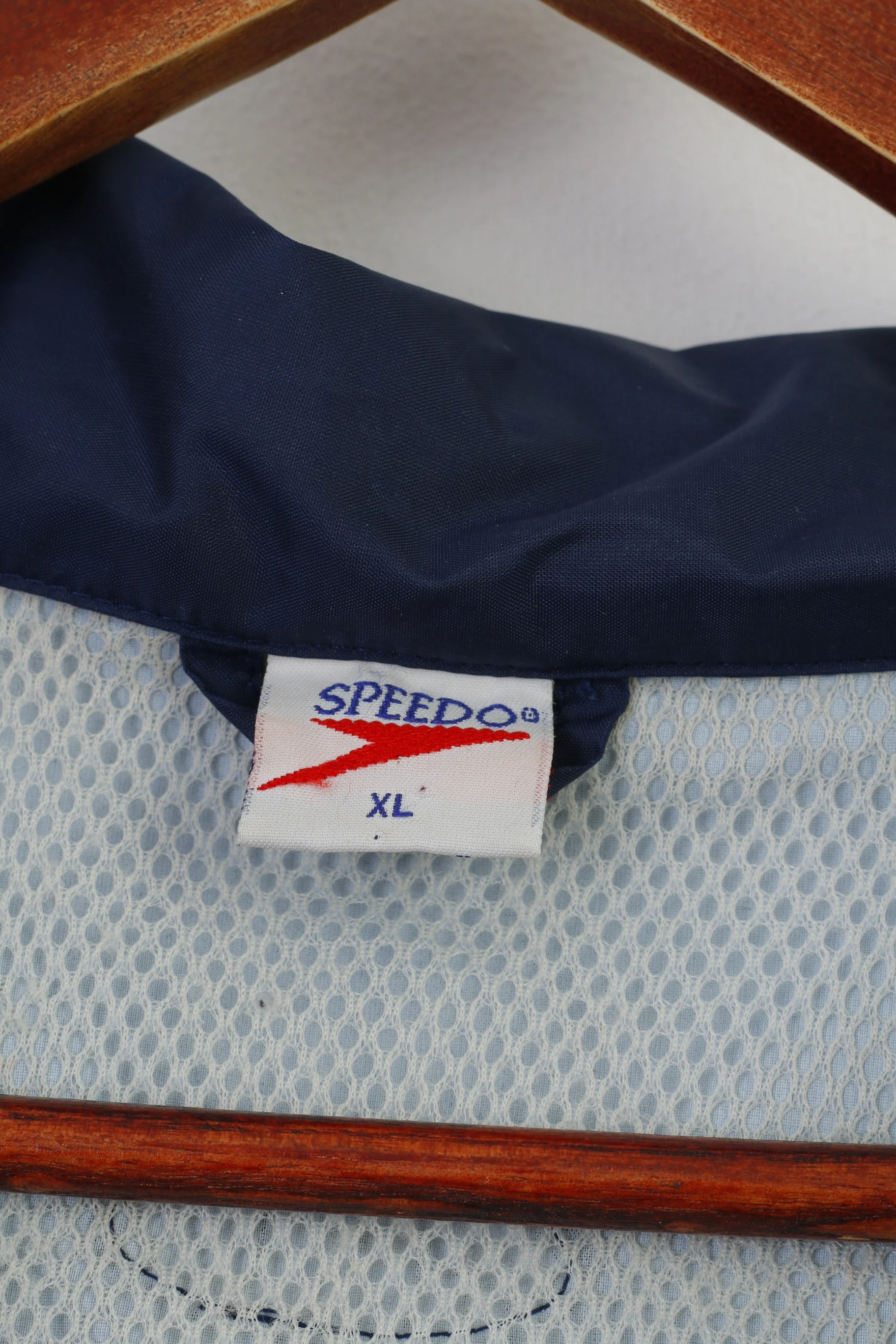 Speedo Men XL Jacket Navy Blue Zip Neck Waterproof Pocket Sport Retractable Hood Top - Image 4