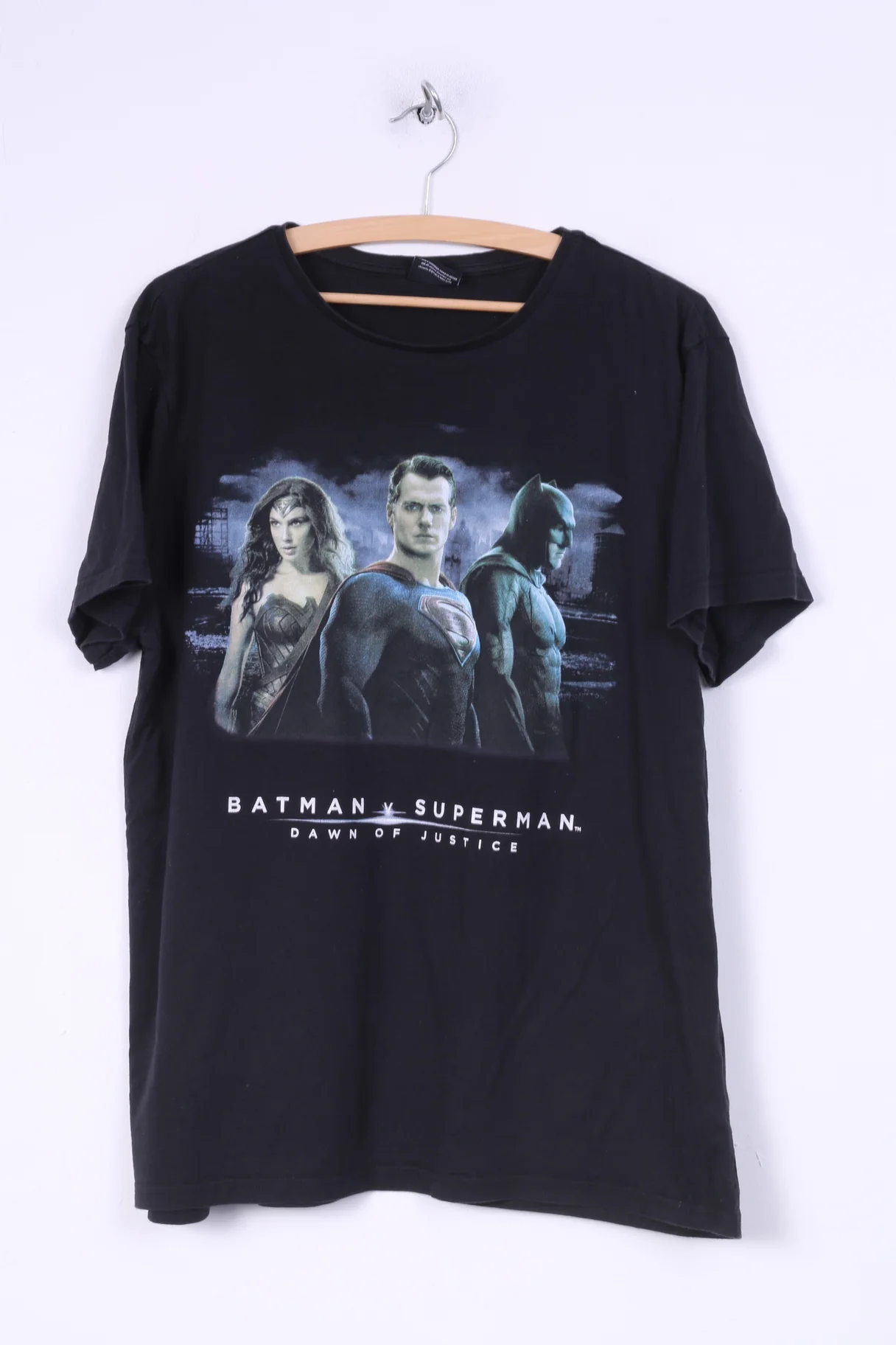 Superman Mens XL T- Shirt Graphic Cotton Black Batman v Superman Dawn of Justice