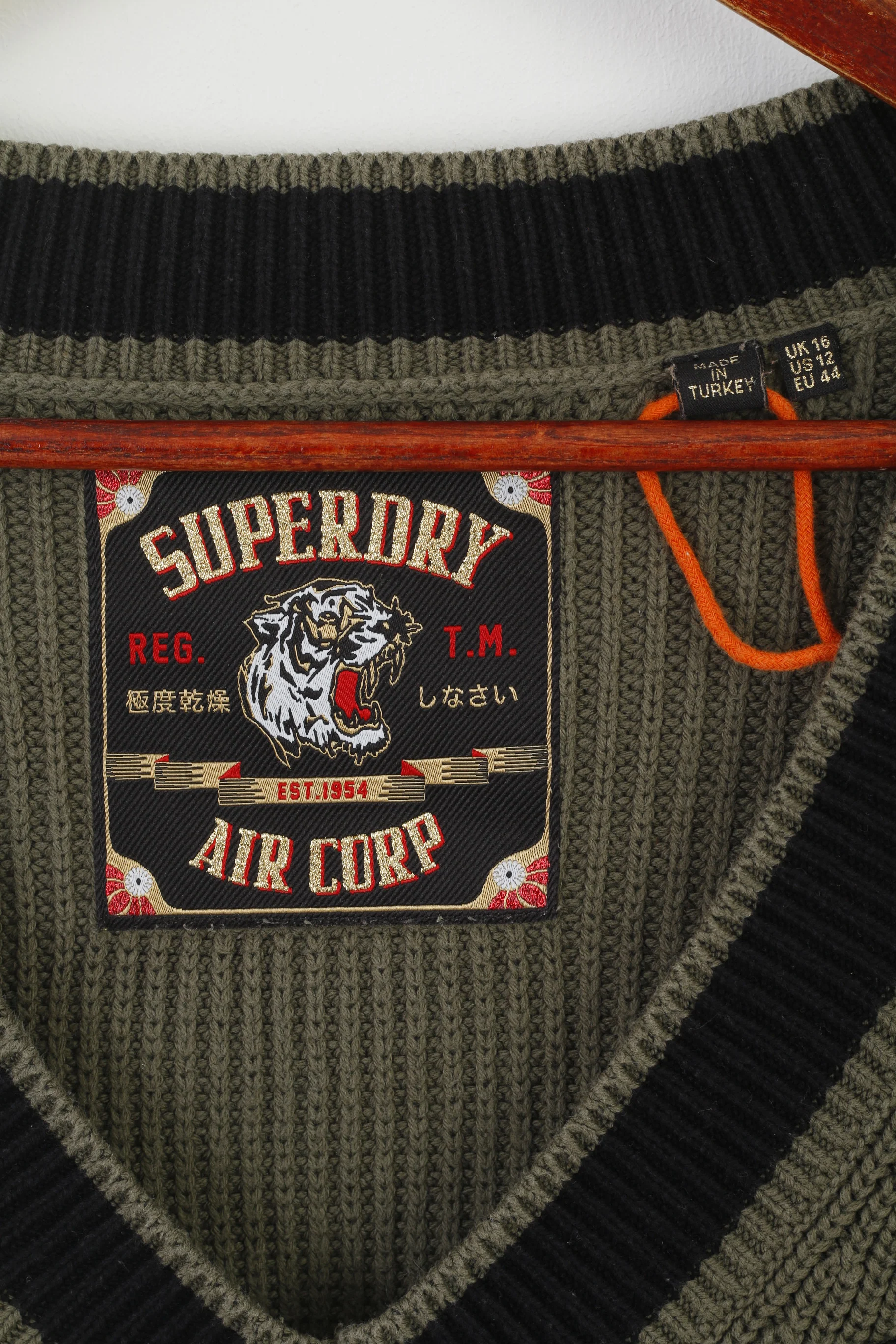 Superdry Air Corp Women 16 XL Jumper Green V Neck Cotton Air Force Embroidered Sweater - Image 5