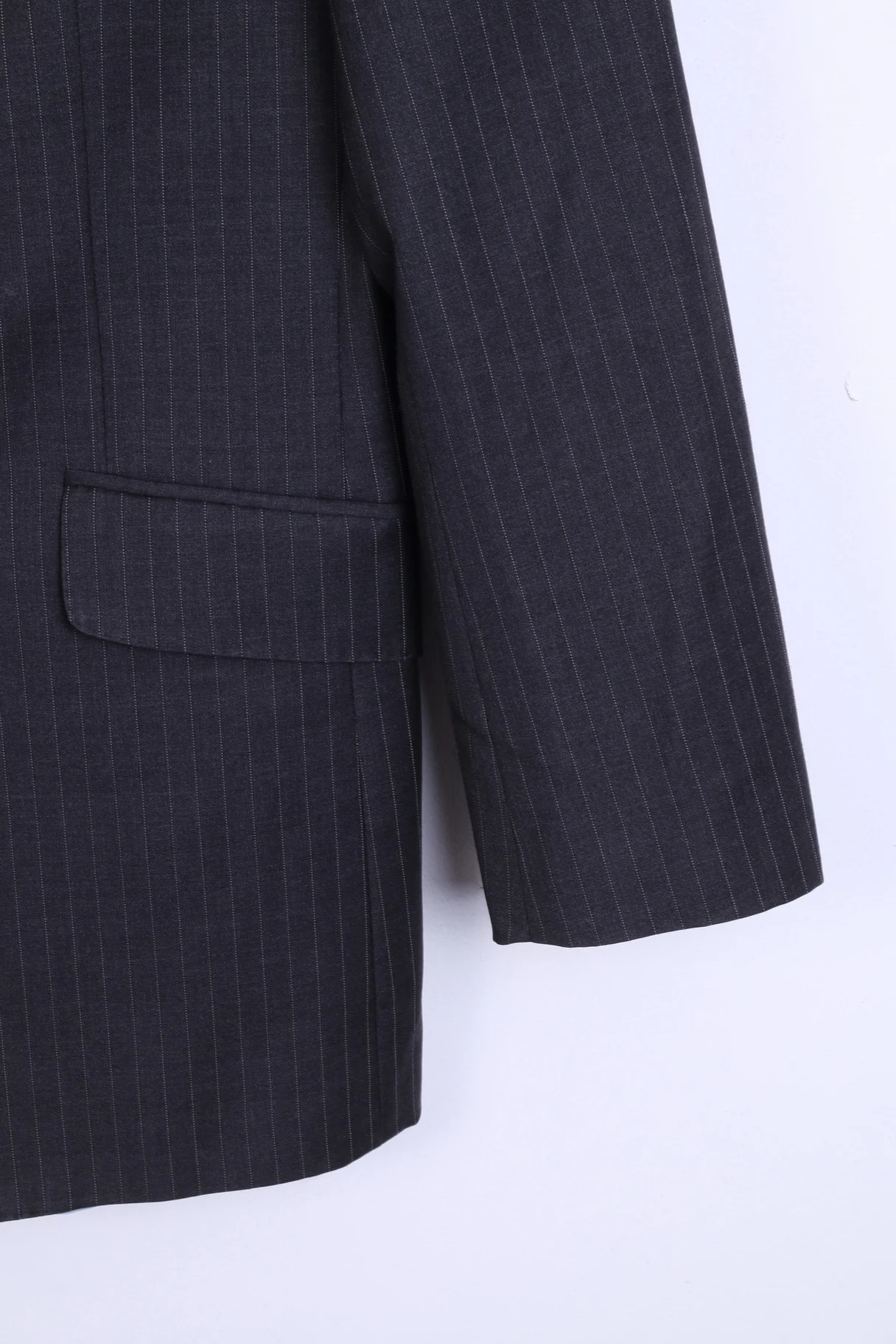 T.M.Lewin Mens 38R M Jacket Blazer Merino Wool Dark Grey Striped - Image 2