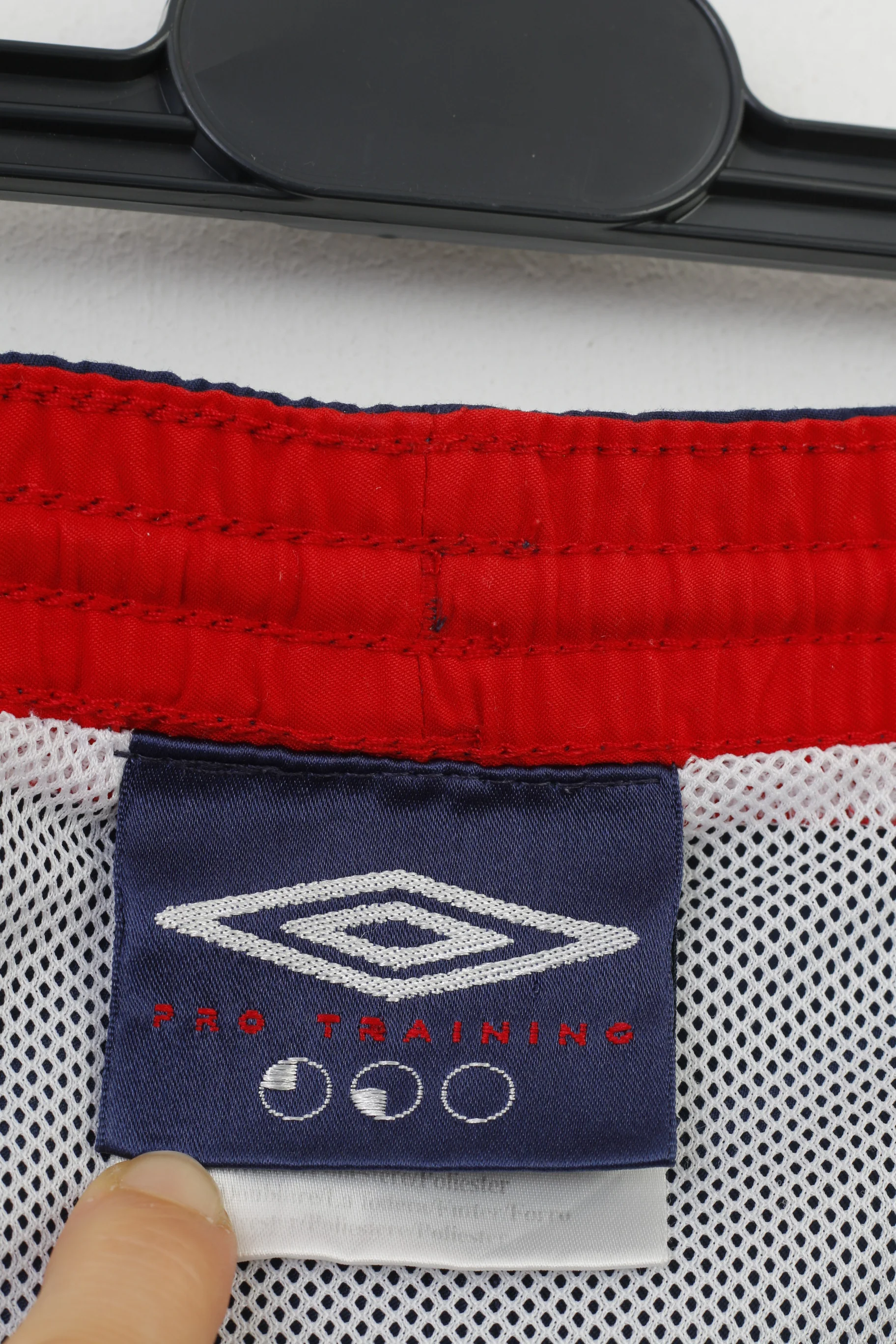 Umbro Boys 22/24 Shorts Navy Blue Sport Summer Pockets Gym Training  Sportwear Top - Image 3