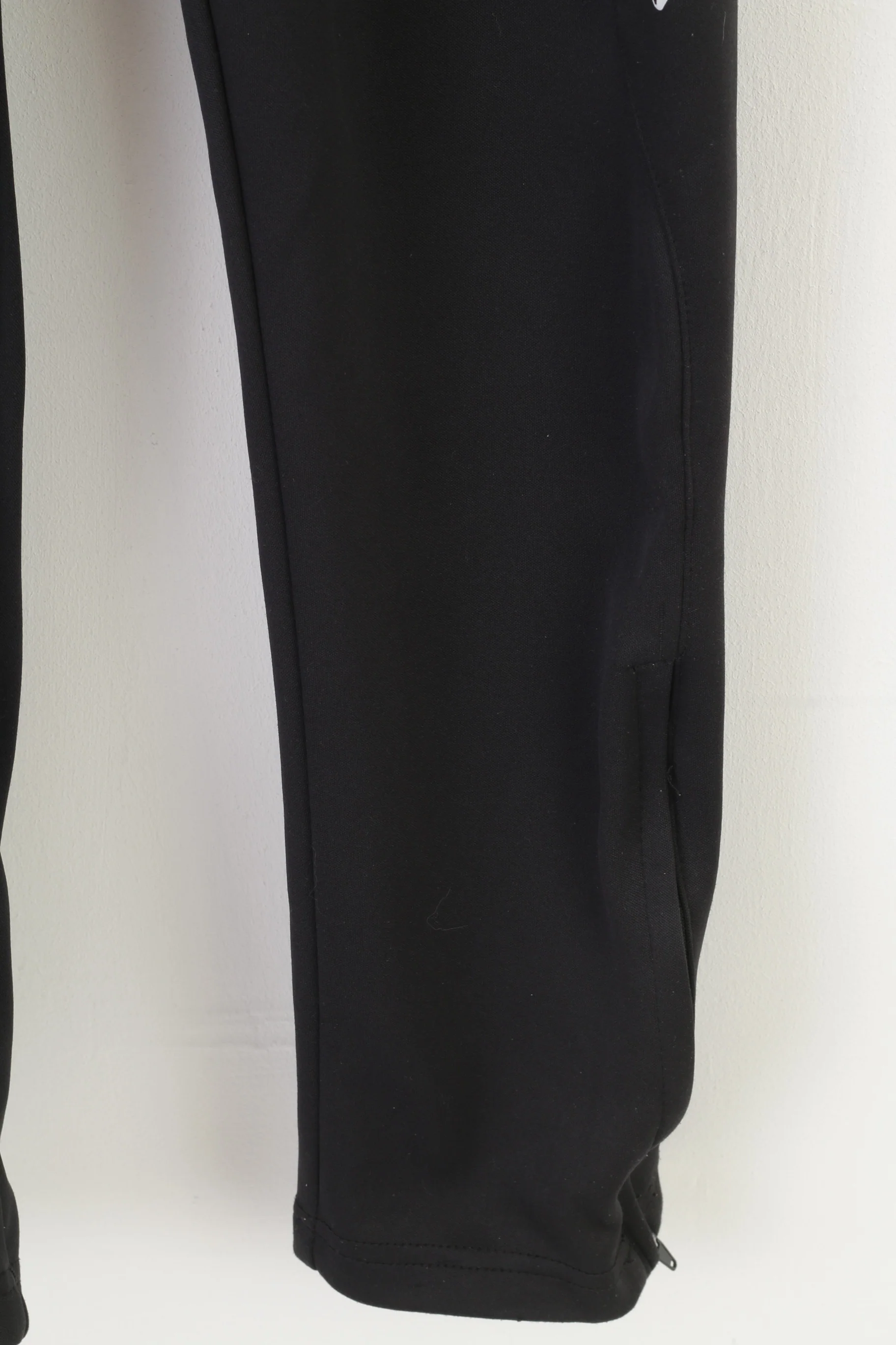 Umbro Boys S 10 Age Sweatpants Black Sports Training Football T.U.I.L Active Trousers - Image 3