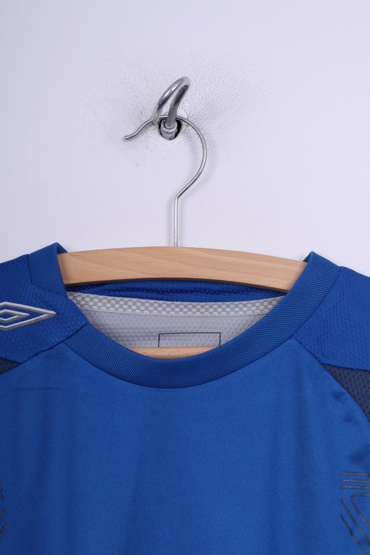 Umbro Boys XL XLB 158cm Shirt Blue Jersey Sportswear Top Crew Neck - Image 2