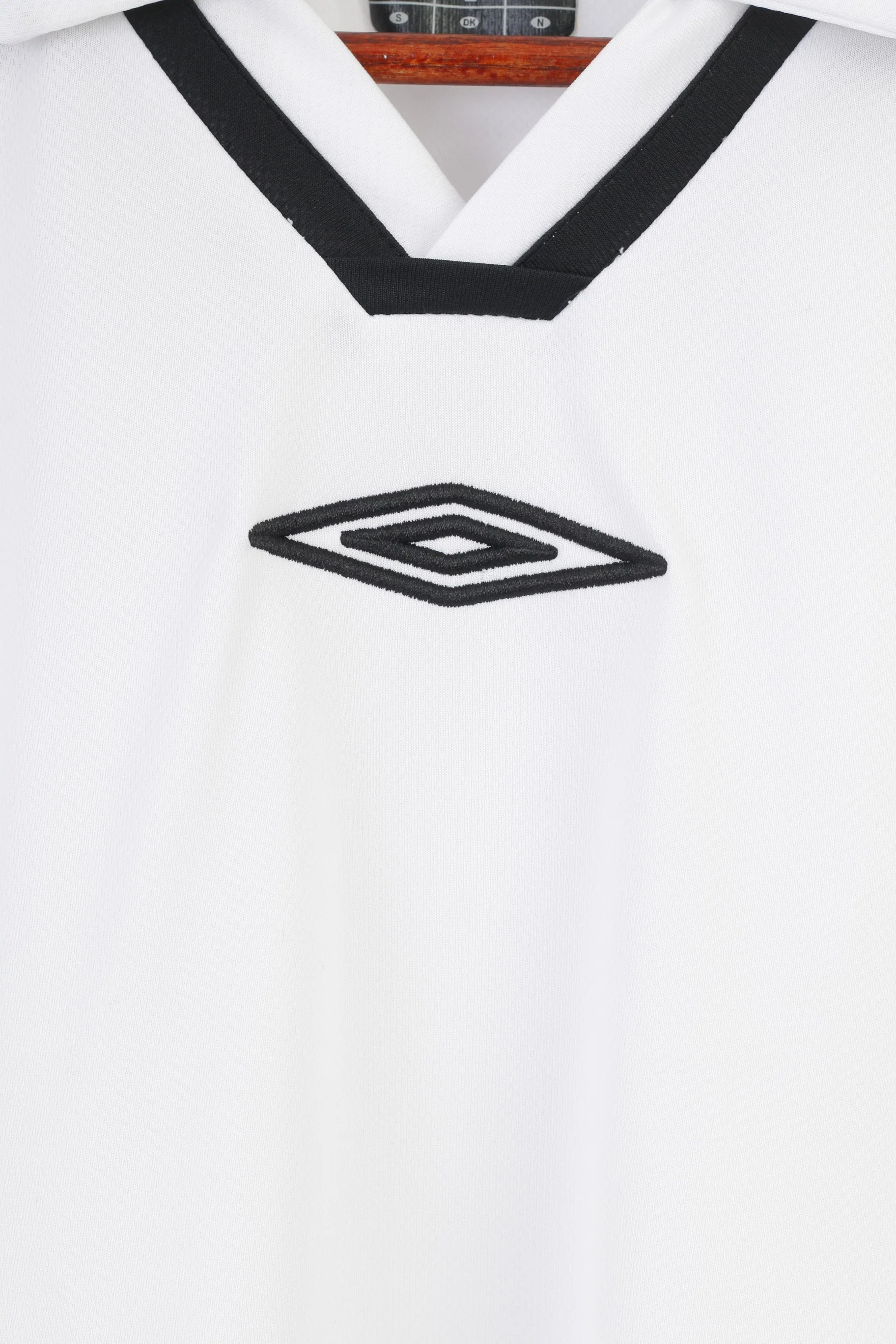 Umbro Men L Polo Shirt White Training V Neck Activewear Training Jersey Top - Image 4