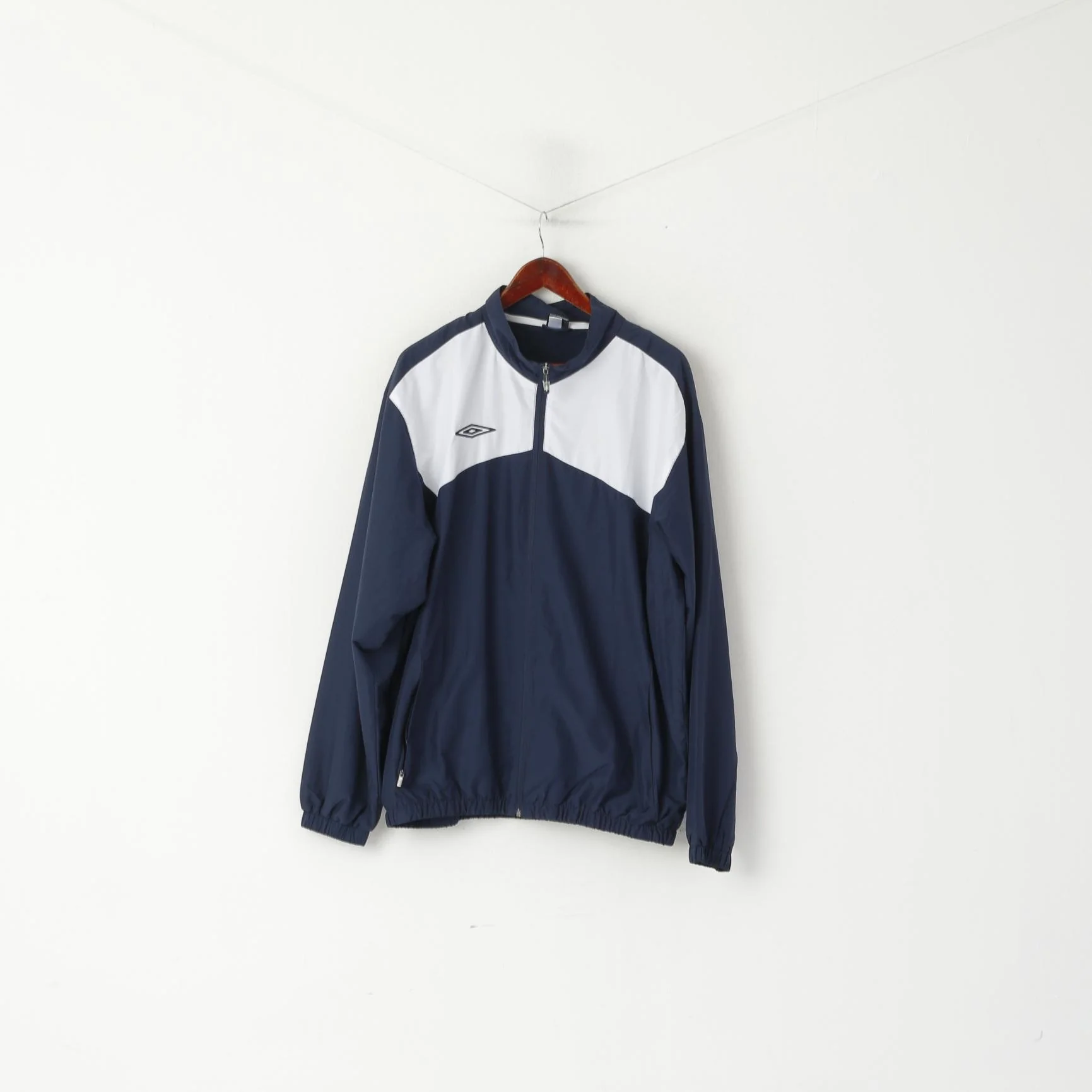 Umbro Men XL Jacket Navy Activewear Mesh Lined Retro Full Zipper Football Top - Image 2