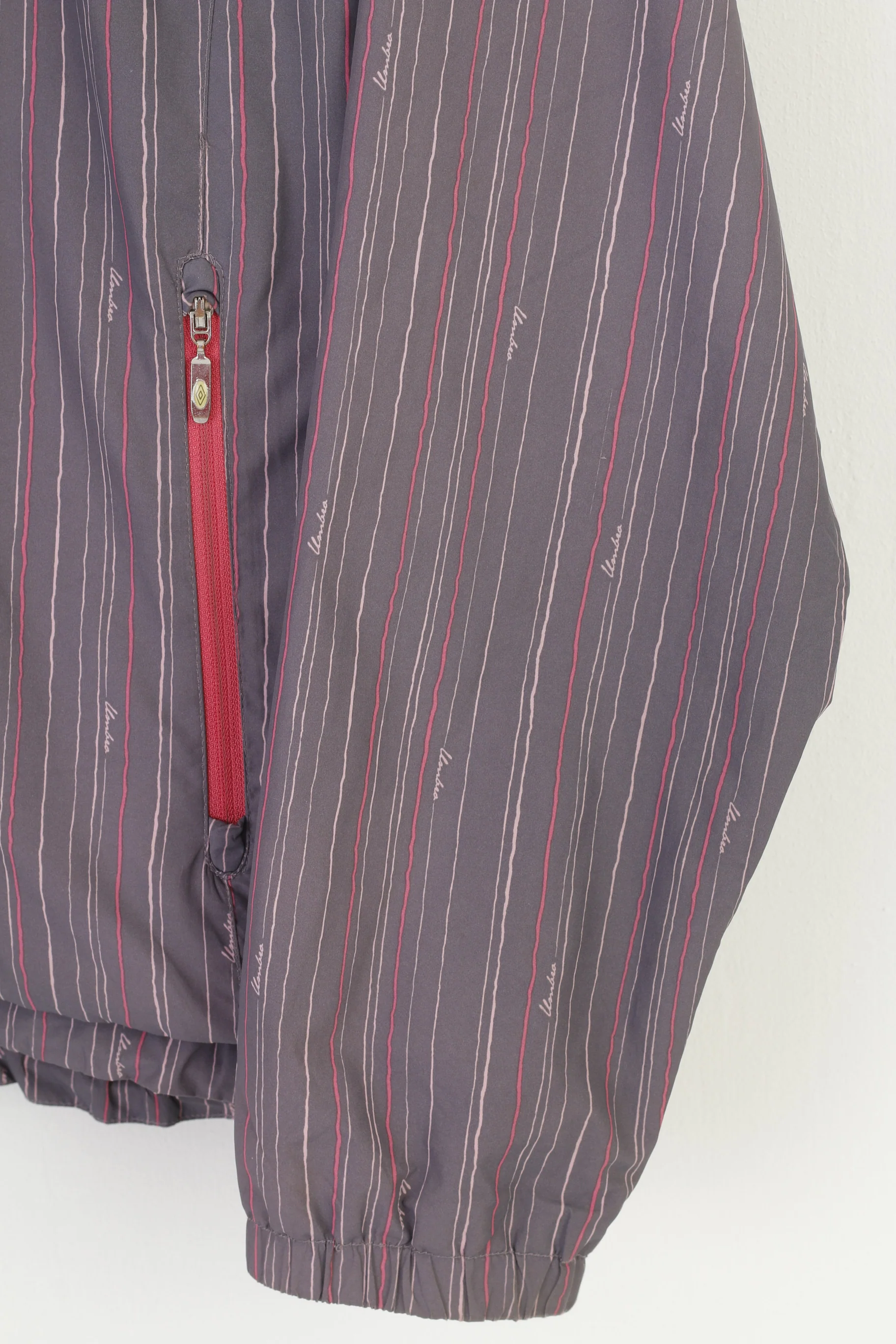 Umbro Women 40 L Jacket Striped Pink Outwear Full Zipper Lightweight Vintage Top - Image 3