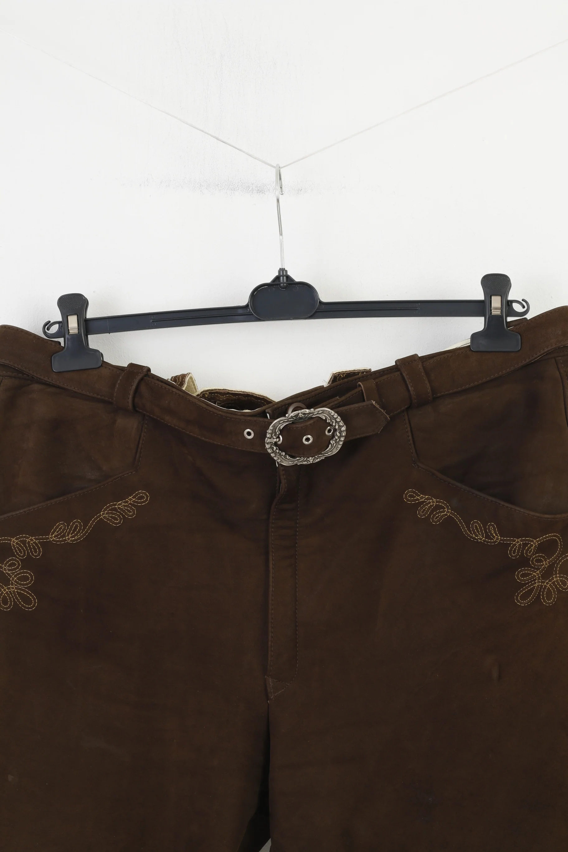 Vintage Men 36 52 Leather Trousers Dark Brown Cropped Trousers Vintage Belt Tyrol Austria Trachten Western Suspenders Cowboy Traditional Emroidered - Image 2