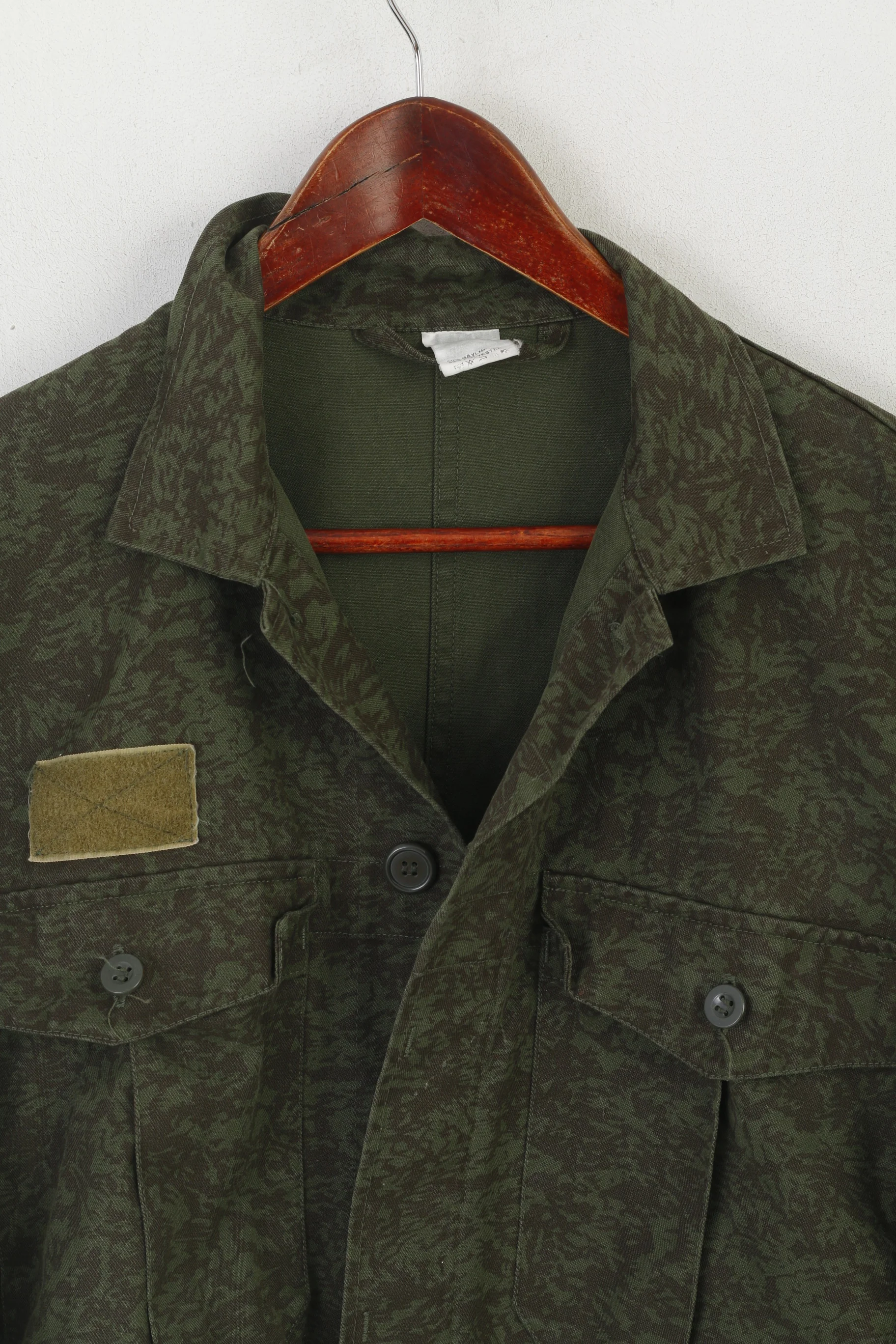 Vintage Men M Jacket Green Camouflage Army Military Lightweight Cotton Top - Image 3