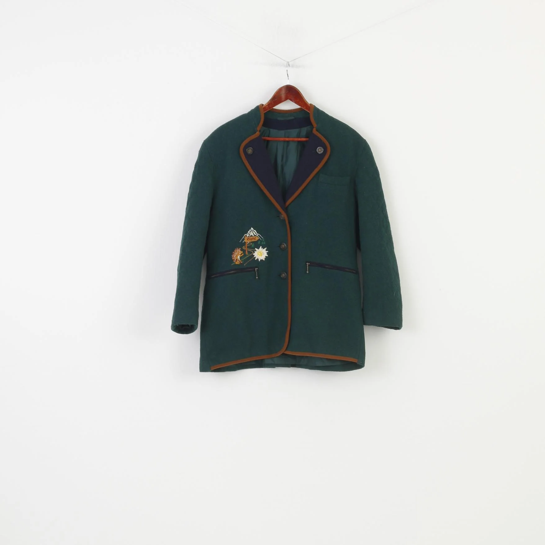 Vintage Woman L Jacket Green Bottoms Collar Embroidery Tyrol Trachten Top - Image 2