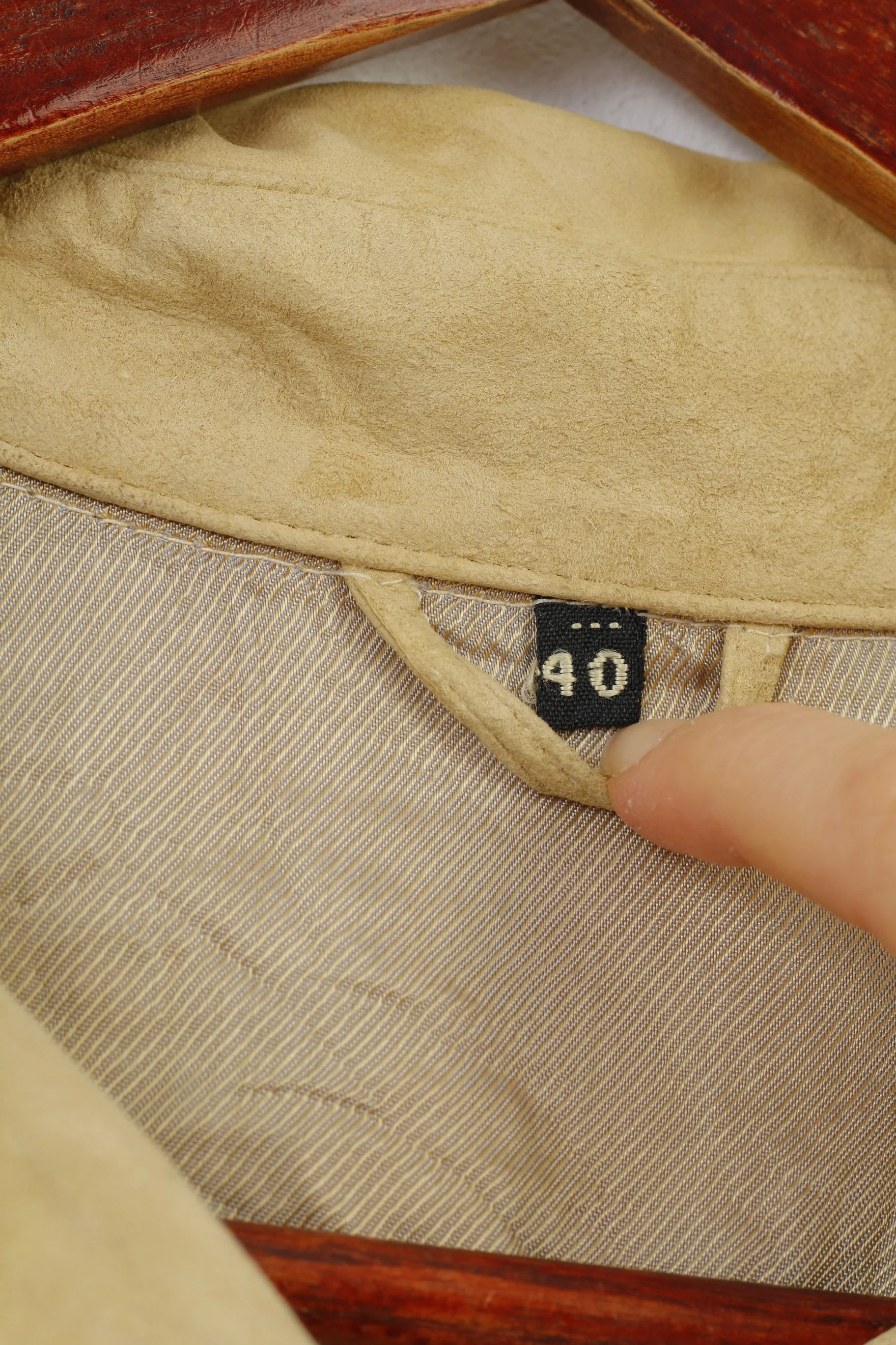 Vintage Woman L Leather Jacket  Beige Vintage Buttoned Western Country Top - Image 4