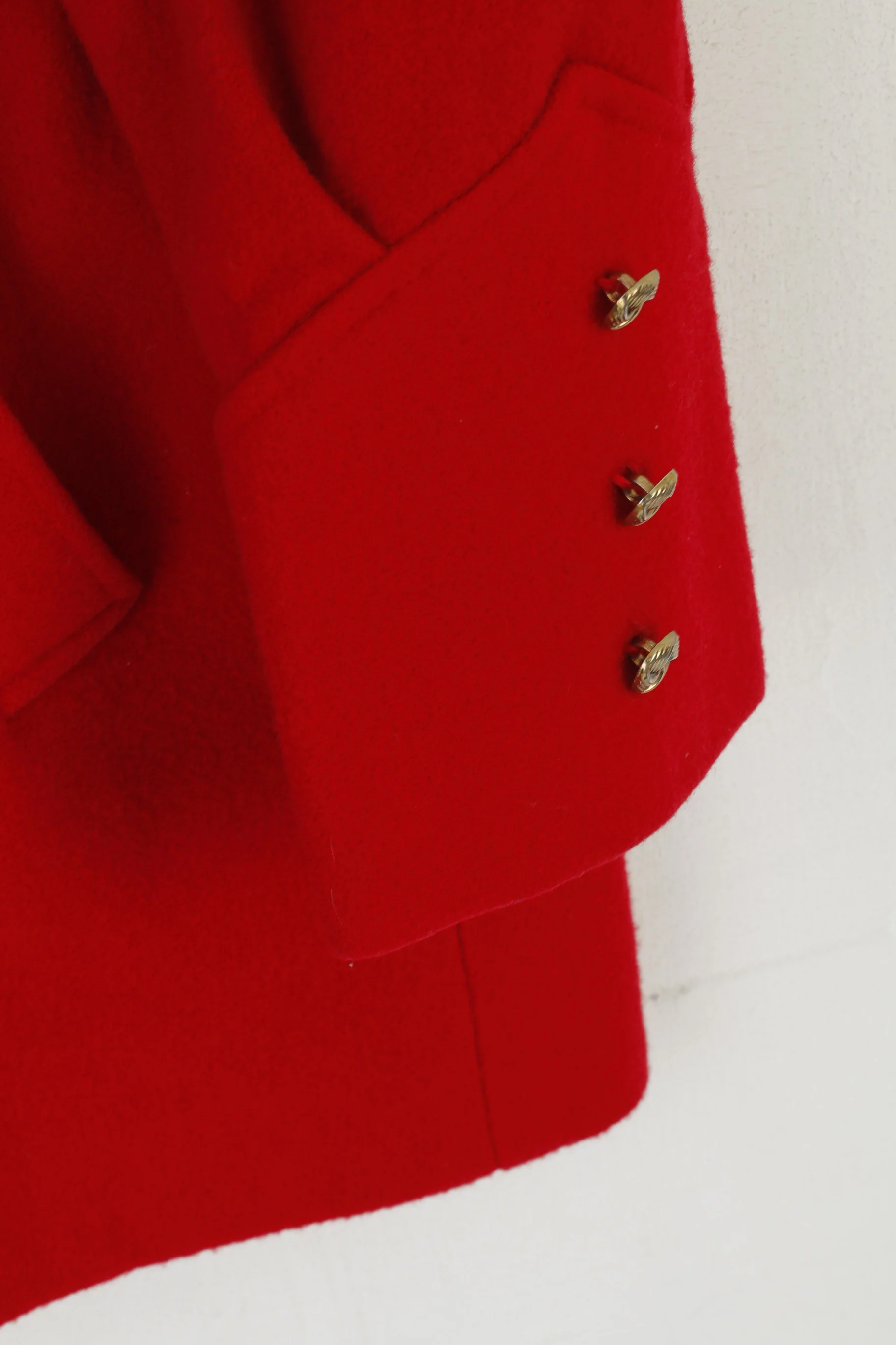 Vintage Women 14 L Jacket Red Pure Wool Double Breasted Gold Buttons Retro Coat - Image 4