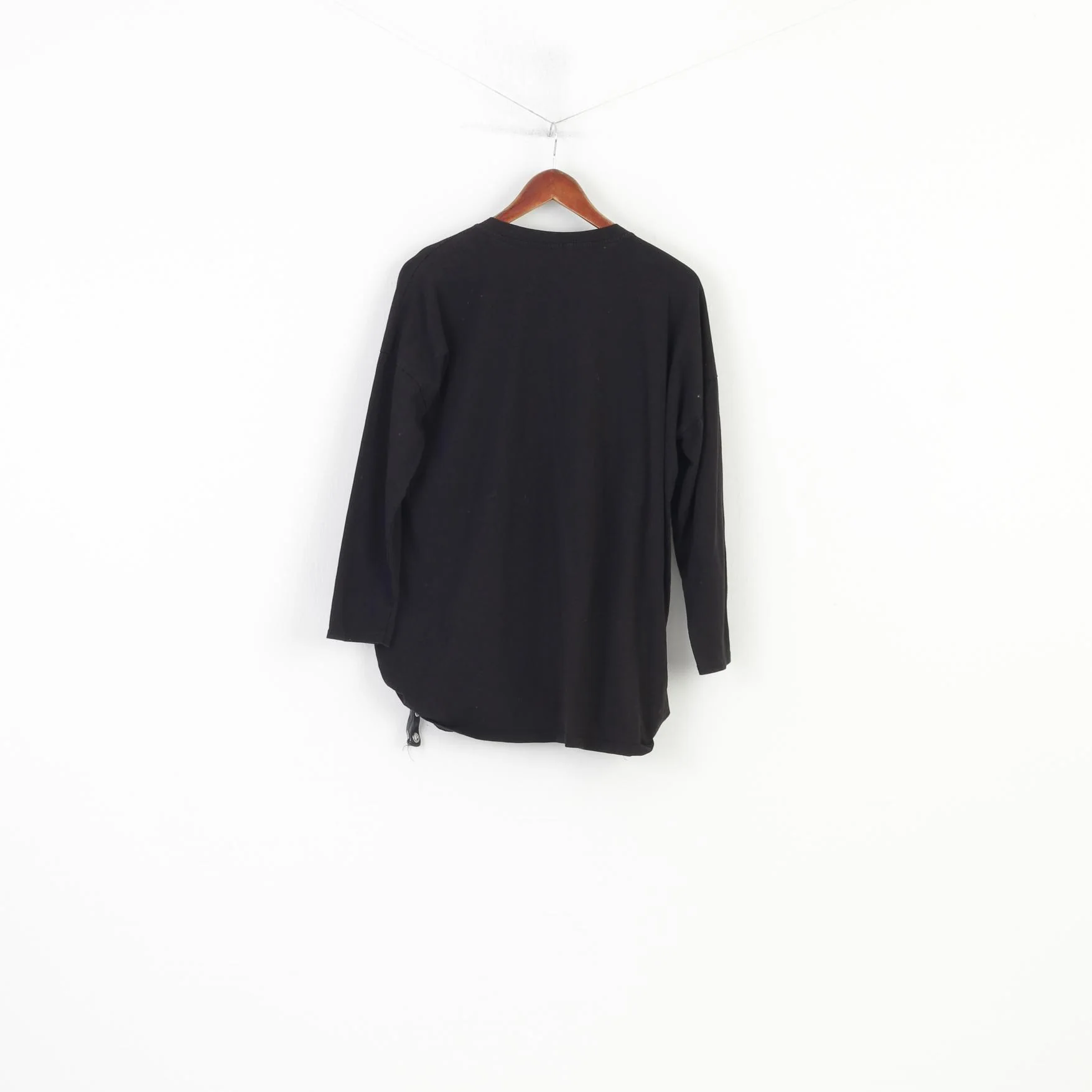 Vintage Women L Shirt Long Sleeve Crew Neck Black Graphic Vintage Classic Cotton Top - Image 6