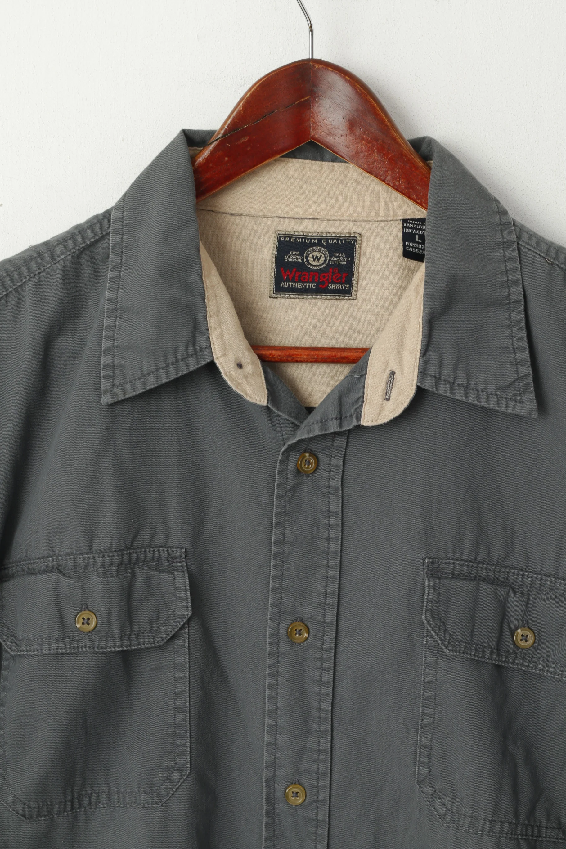 Wrangler Men L Casual Shirt Grey Cotton Sportswear Short Sleeve Retro Top - Image 3