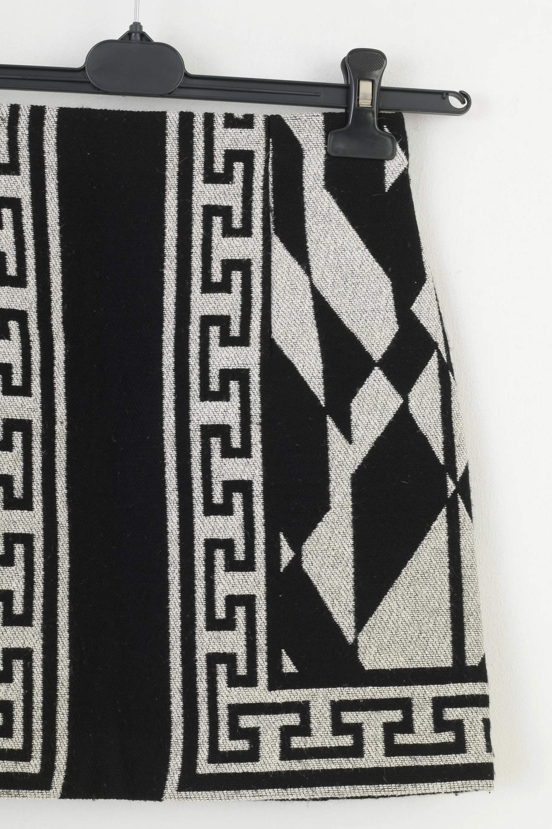 Zara Woman XS Skirt Geometric Black White Short Mini Zipper Top - Image 2